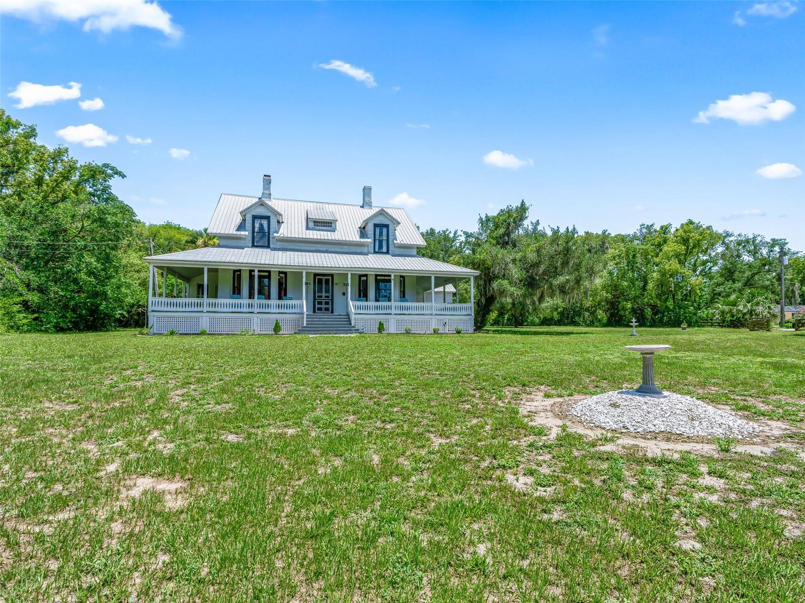 FRUITLAND PARK - Residential