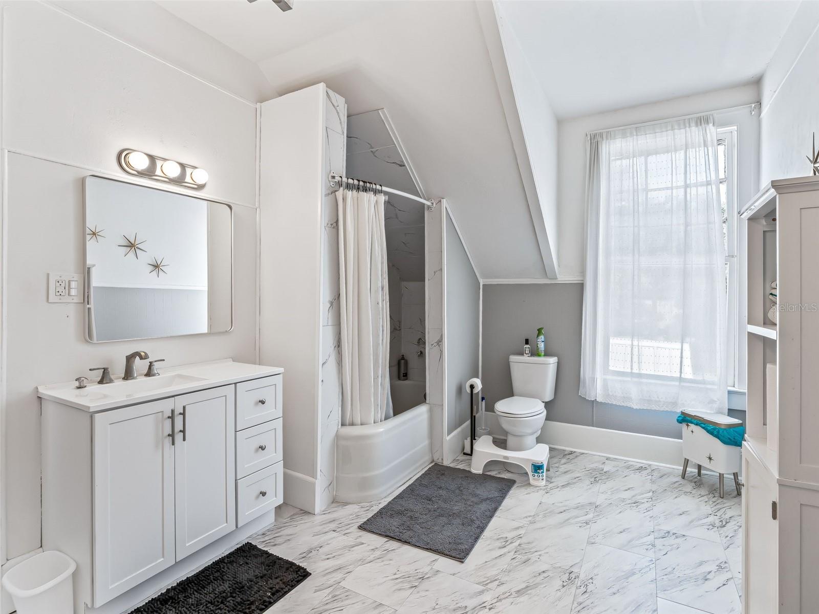 FRUITLAND PARK - Residential