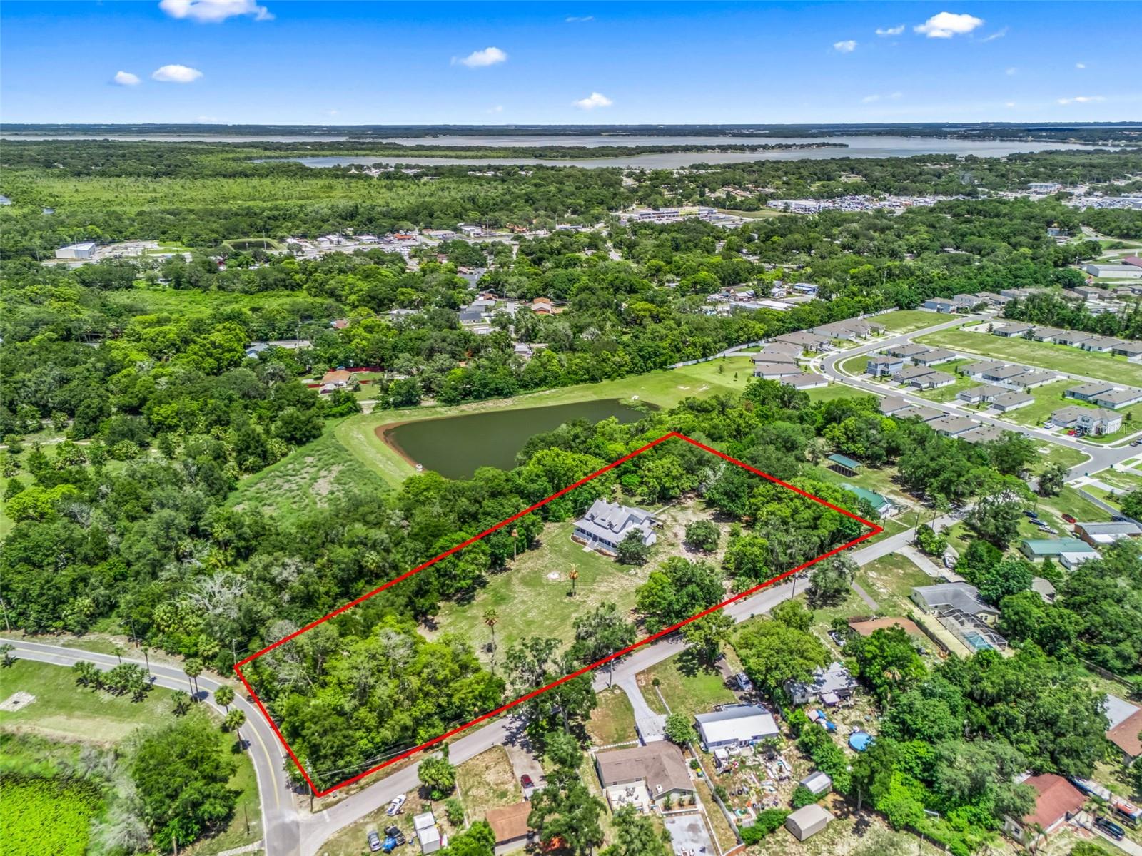 FRUITLAND PARK - Residential