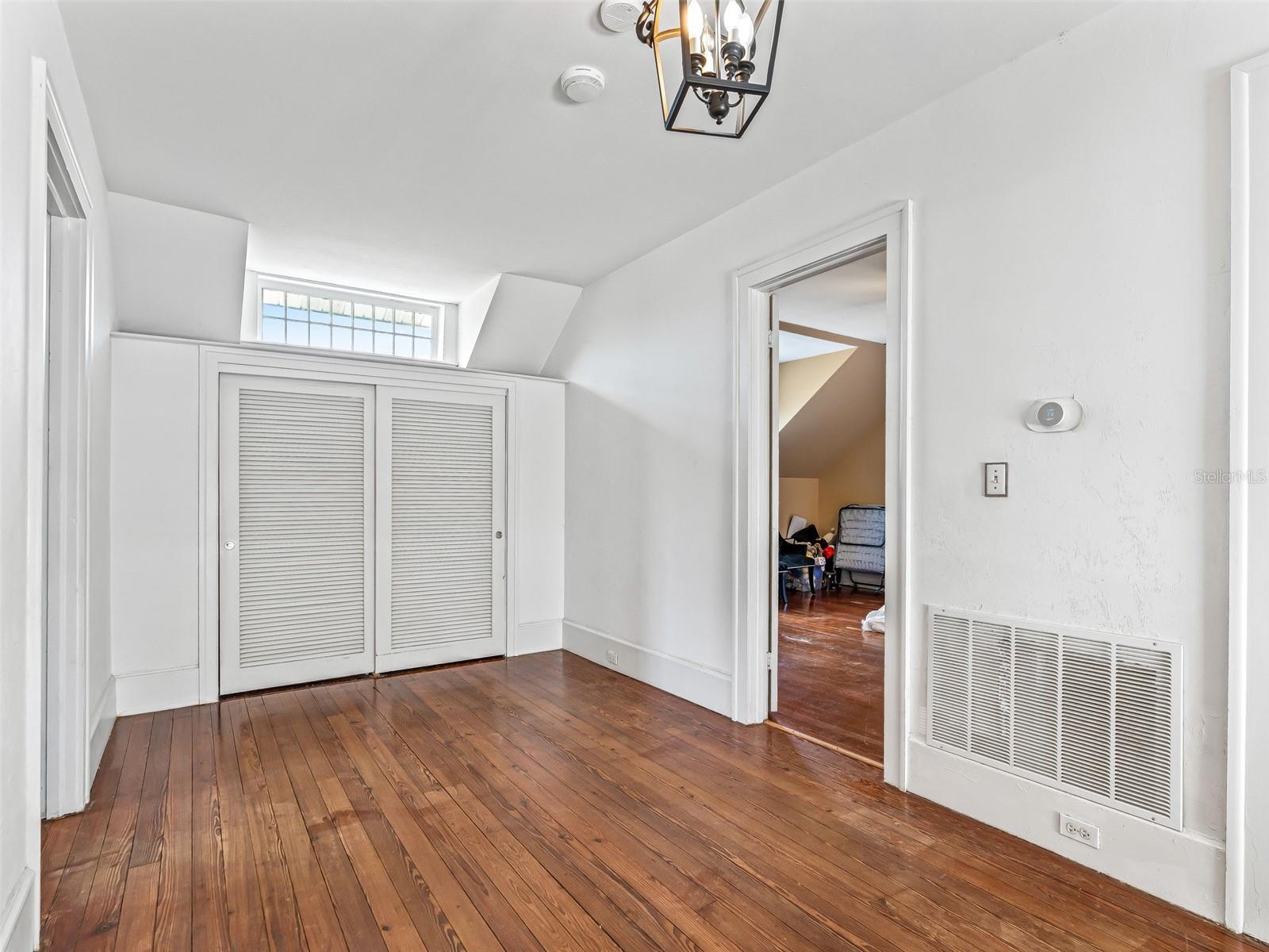 FRUITLAND PARK - Residential