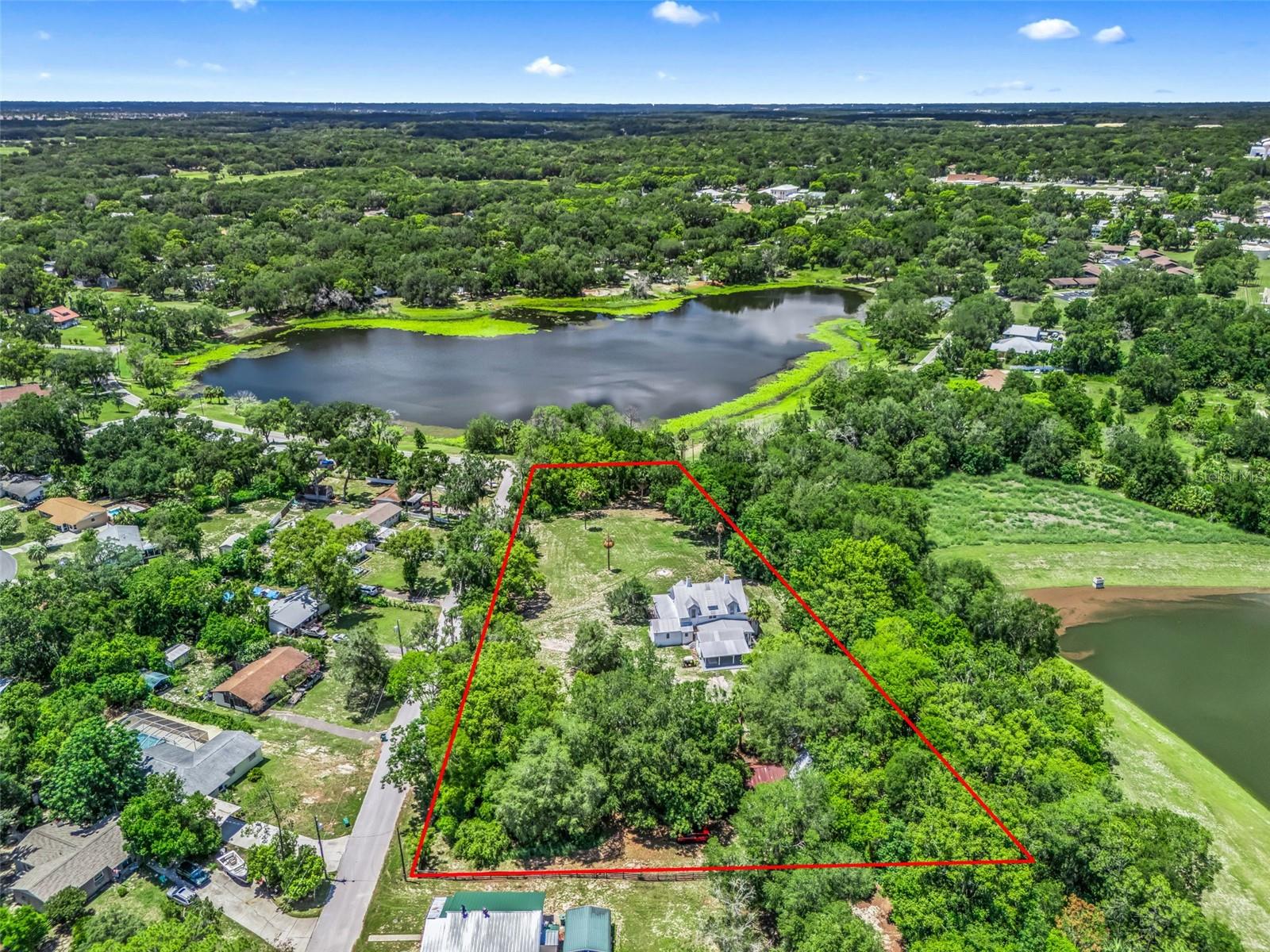 FRUITLAND PARK - Residential