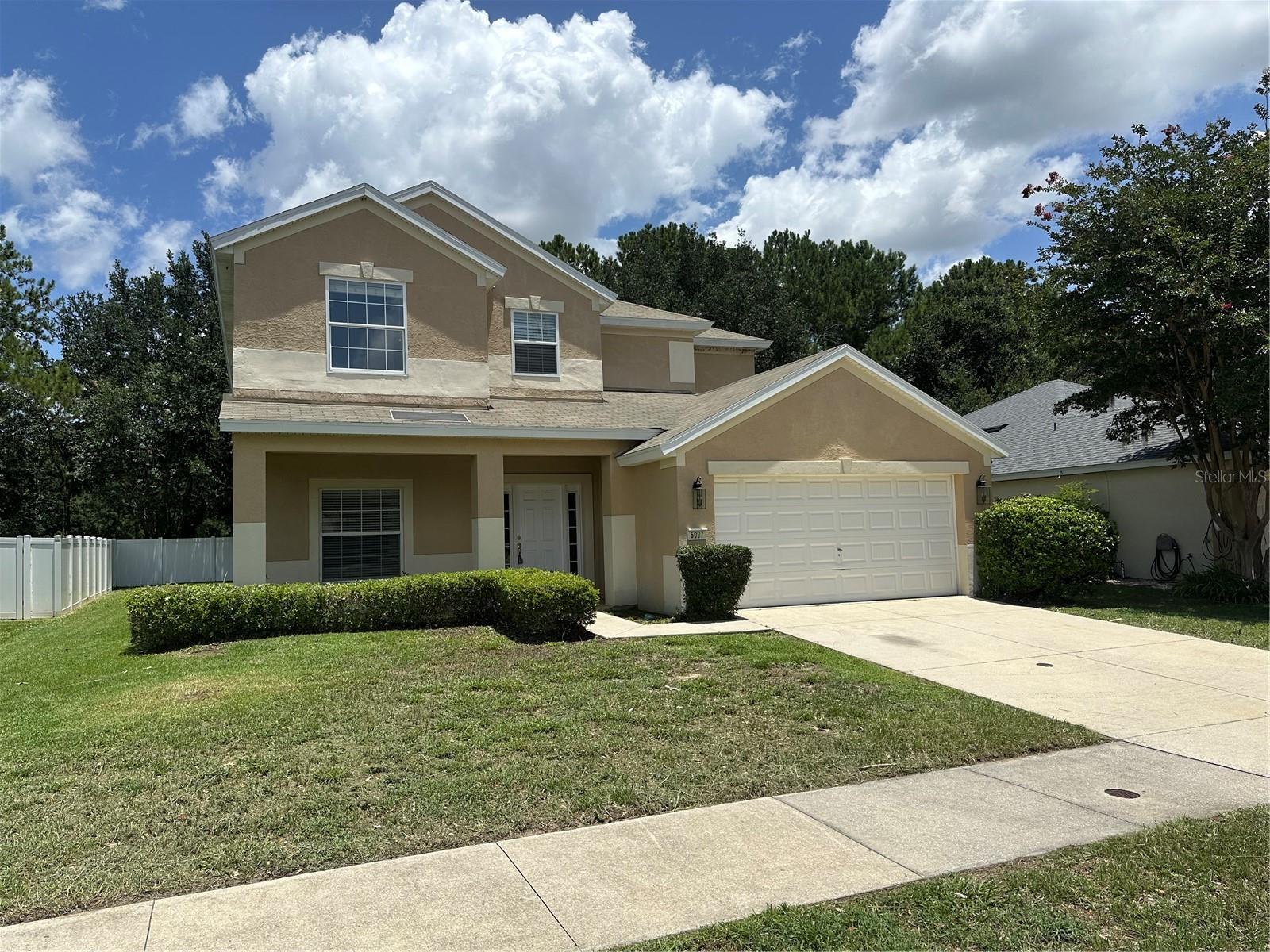 SADDLE CREEK PH 01 - Residential Lease