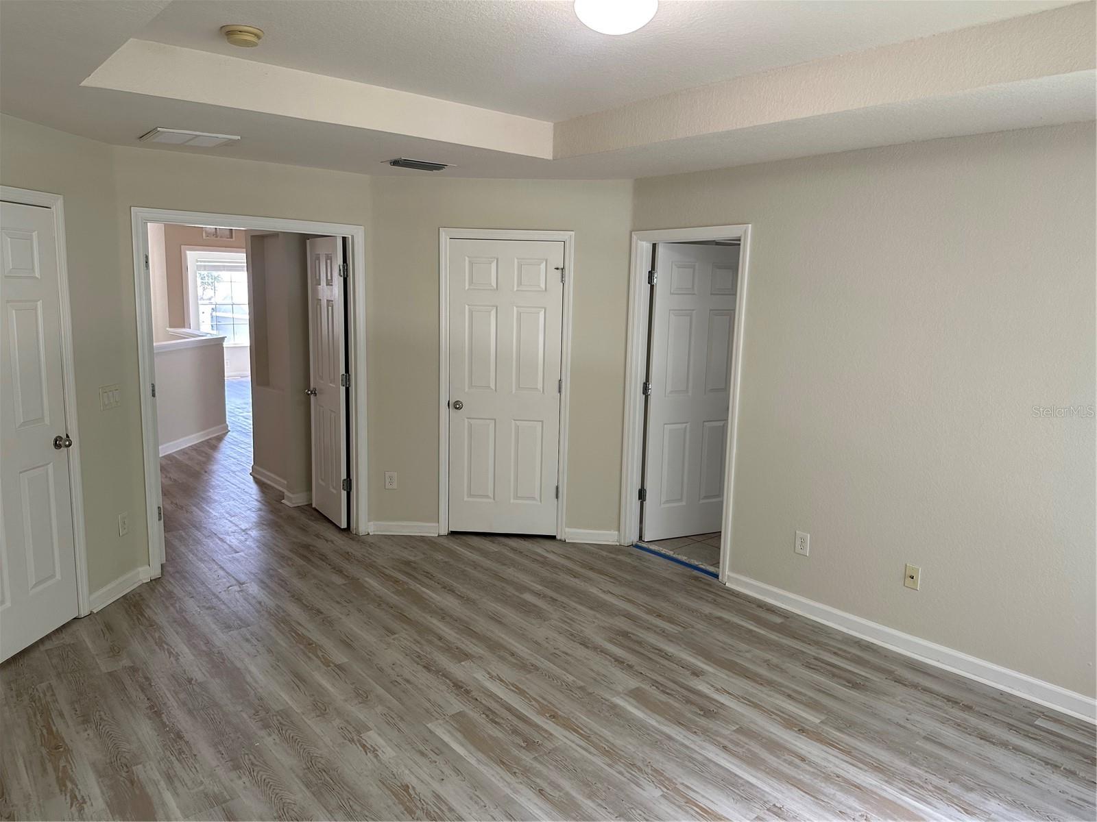 SADDLE CREEK PH 01 - Residential Lease