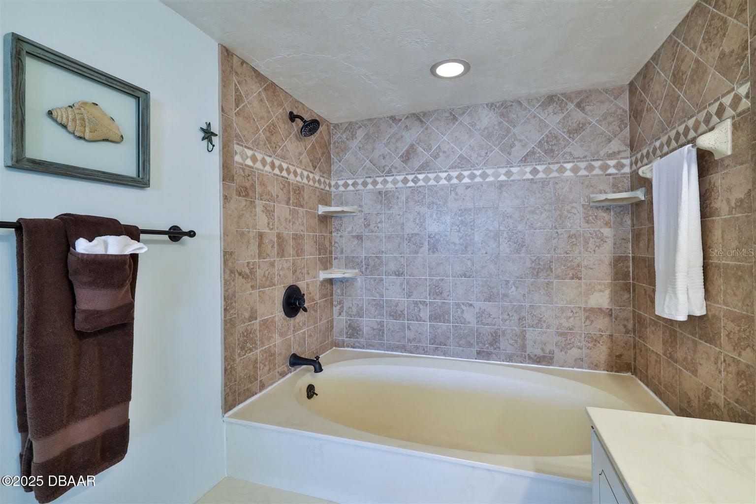 SEYCHELLES CONDO - Residential