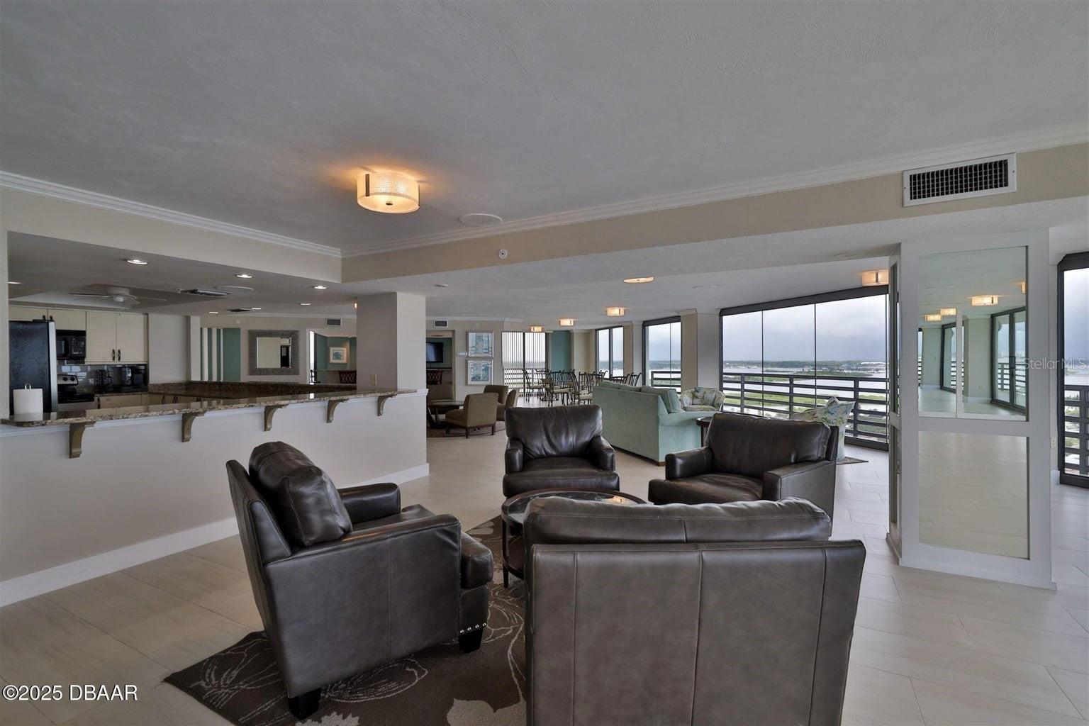 SEYCHELLES CONDO - Residential
