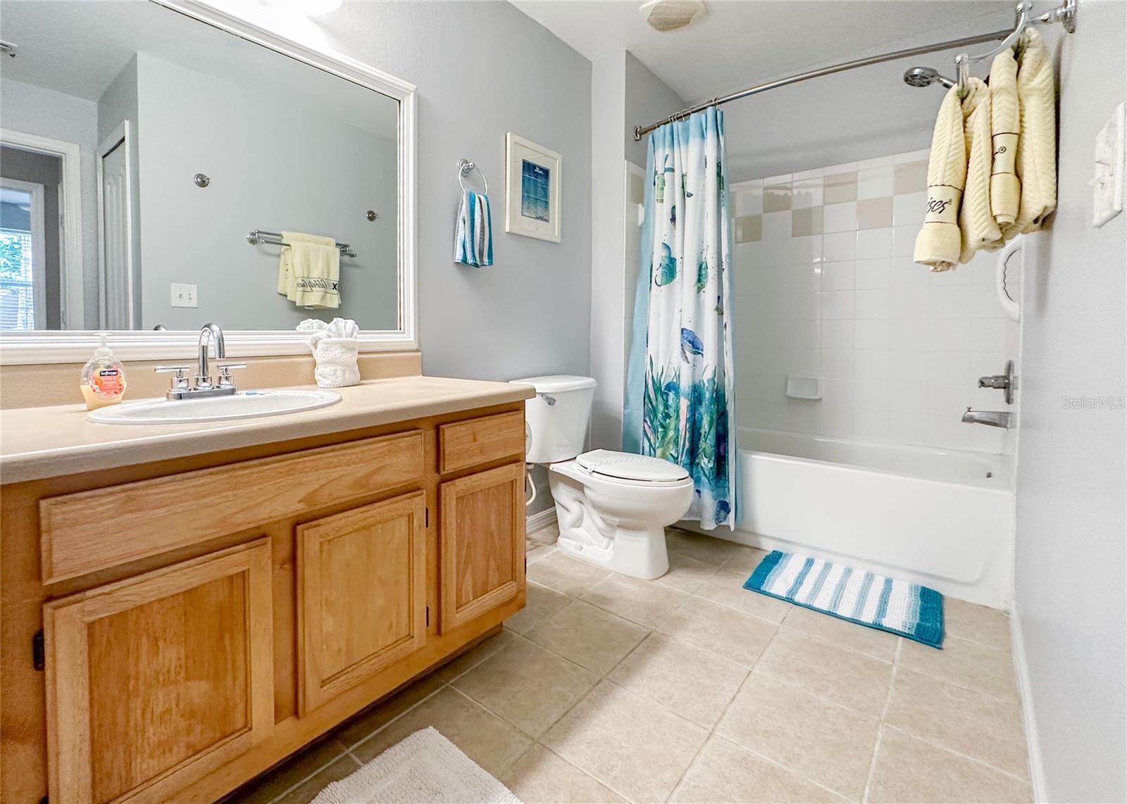 RUNAWAY BEACH CLUB CONDO - Residential