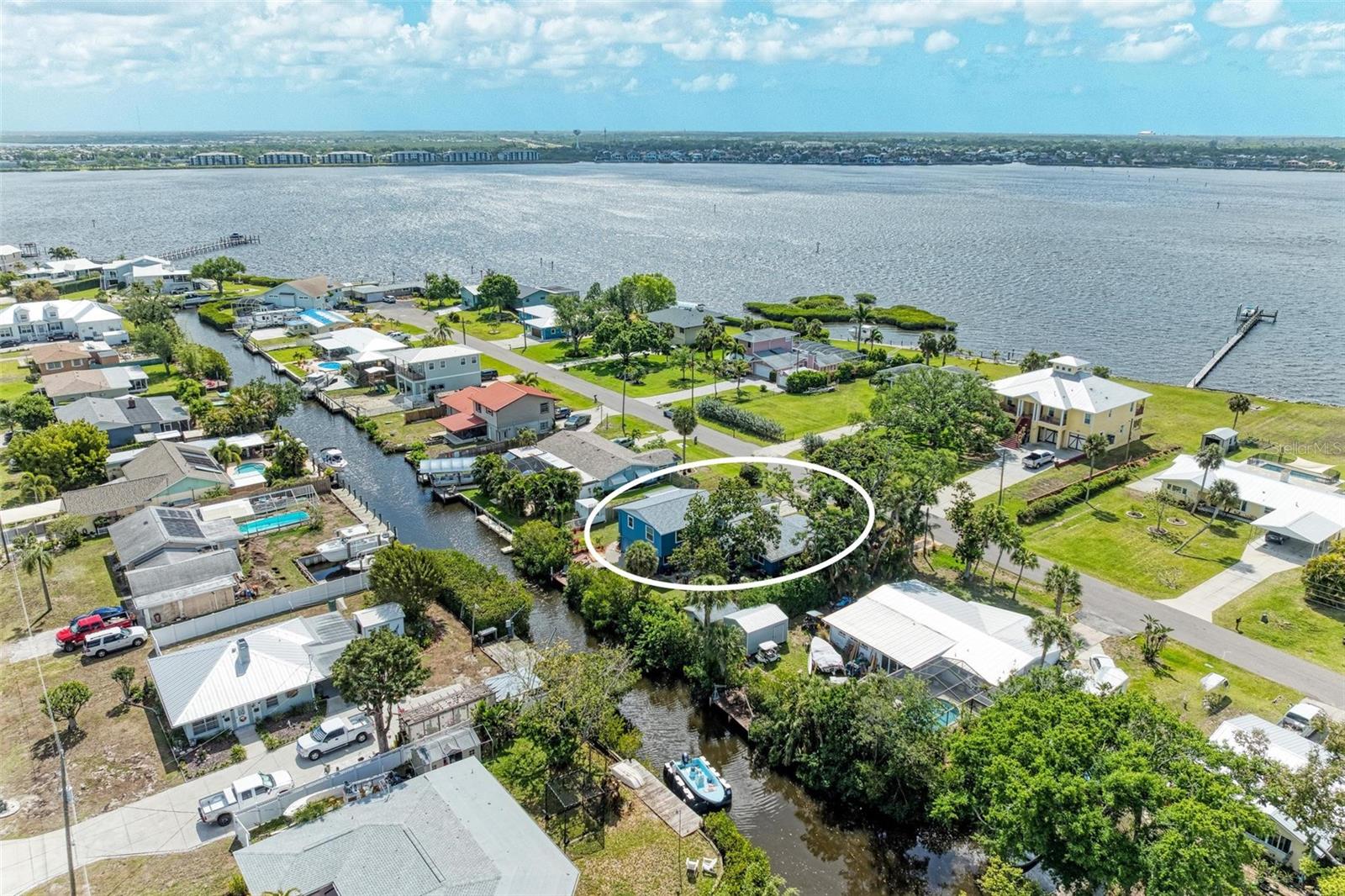 MANALEE - Residential