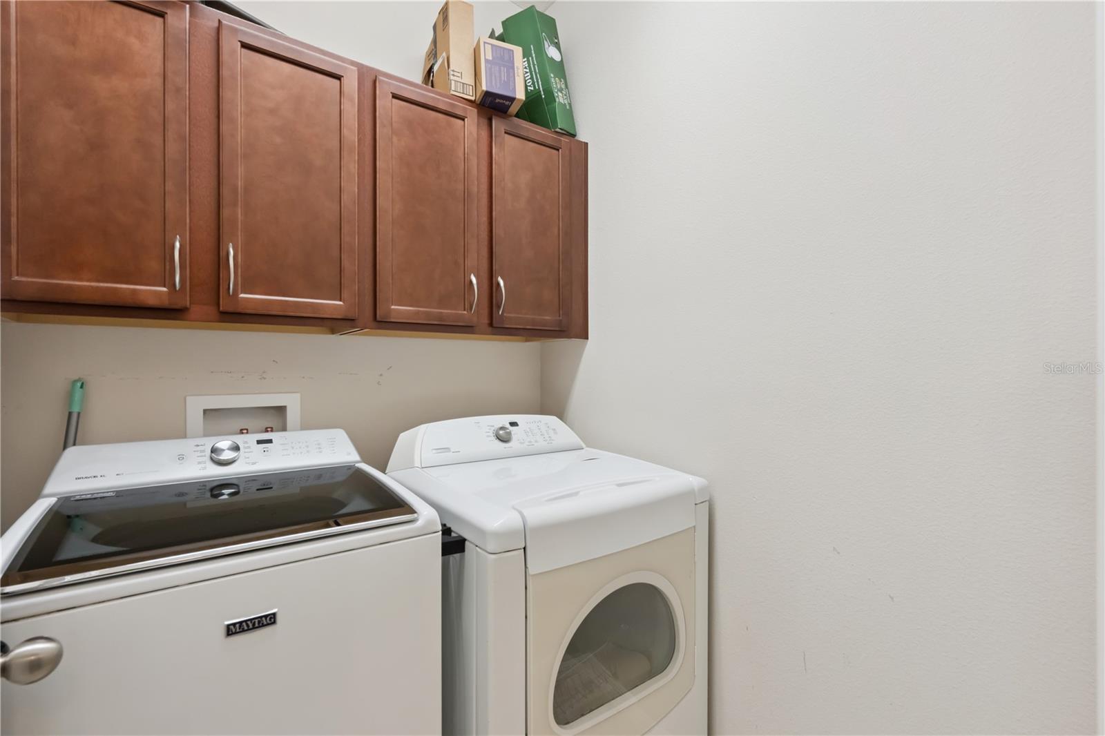 EAGLE POINTE ESTATES PH II - Residential