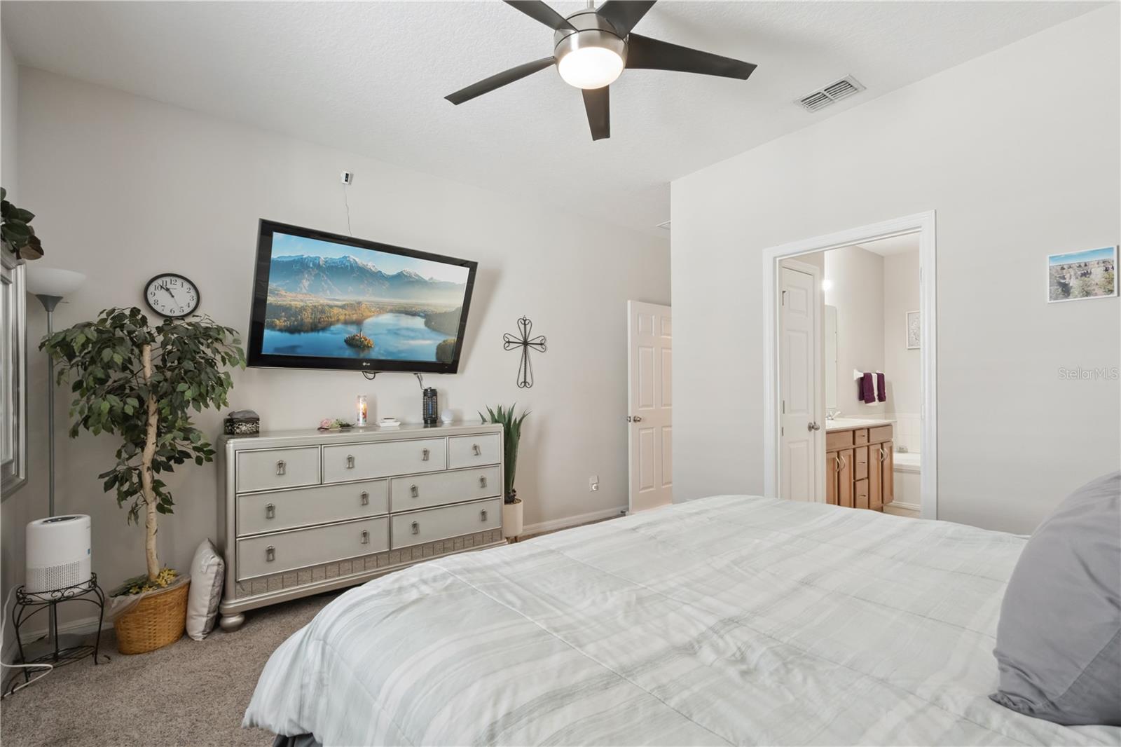EAGLE POINTE ESTATES PH II - Residential