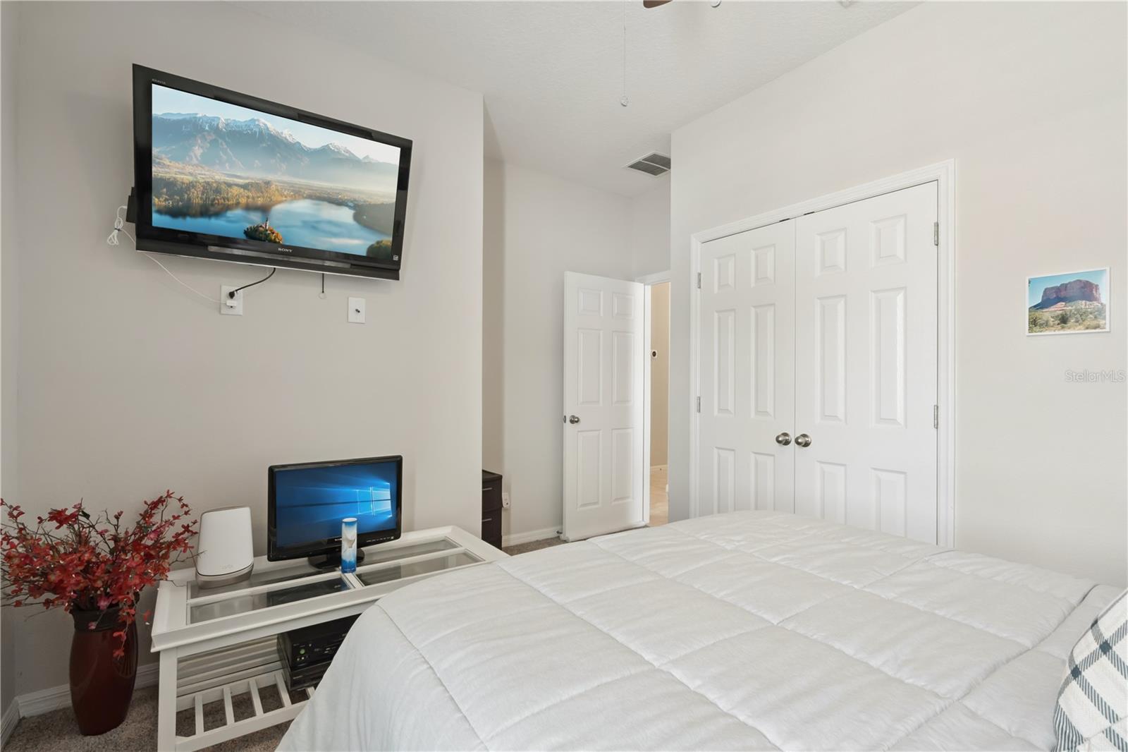EAGLE POINTE ESTATES PH II - Residential