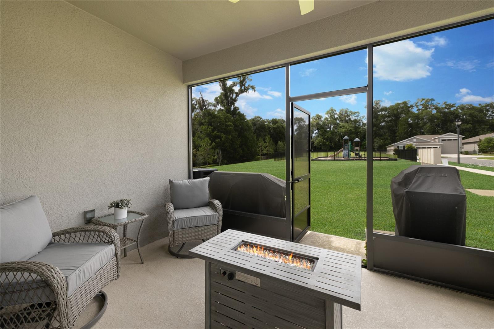 SEASONS/RIVER CHASE - Residential