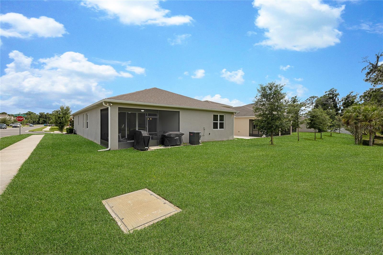 SEASONS/RIVER CHASE - Residential