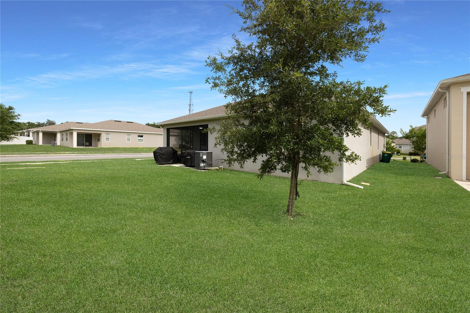 SEASONS/RIVER CHASE - Residential