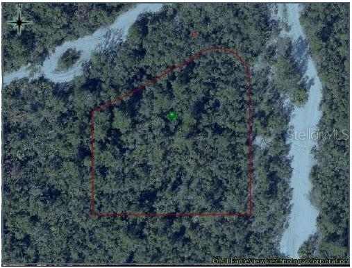 Lot in Daytona Park Estates
Spacious .303-acre lot (Lot 160, Sec H) in Daytona Park Estates, Volusia County. Measuring approximately 120' x 82', this parcel offers a prime opportunity for residential development or investment. Located in an unrecorded subdivision, buyers are advised to verify zoning, utilities, and buildability with the county. Conveniently located near downtown DeLand and a short drive to the coast.