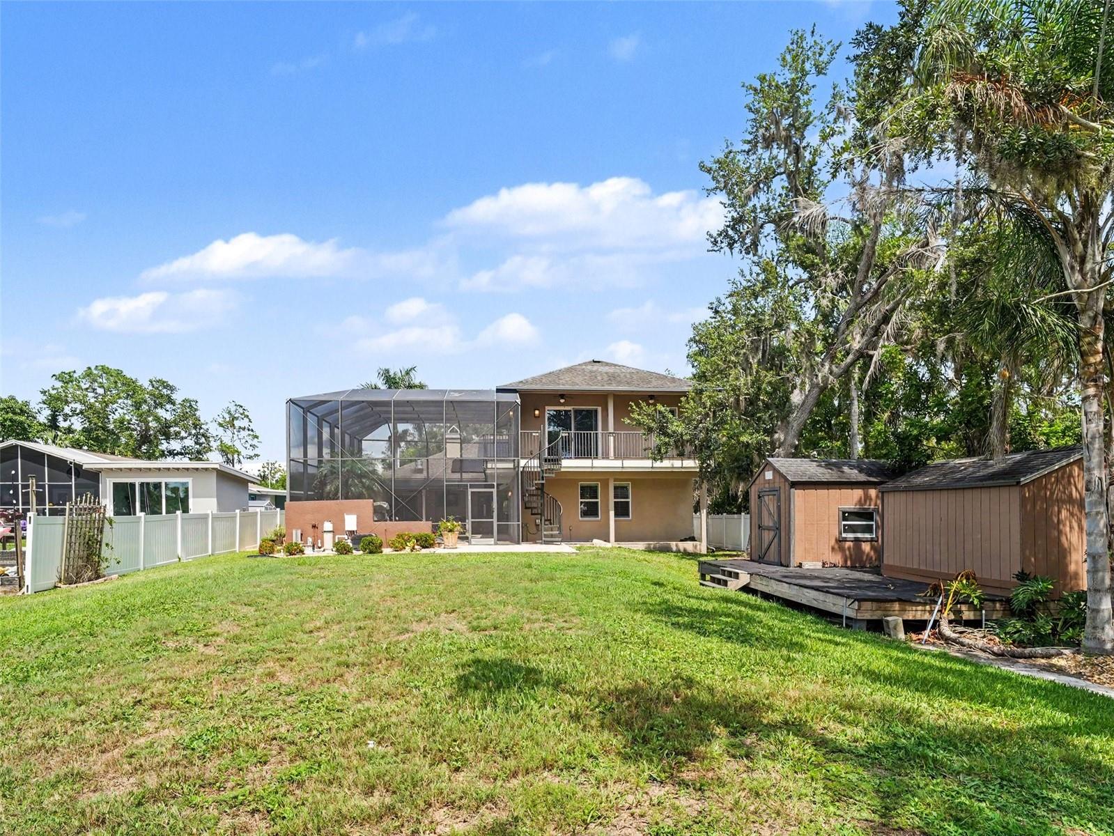 ACREAGE - Residential