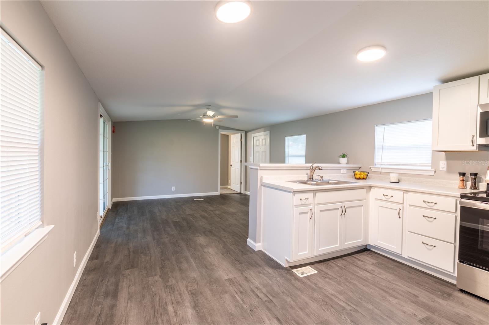 WILLISTON HLNDS 14 - Residential