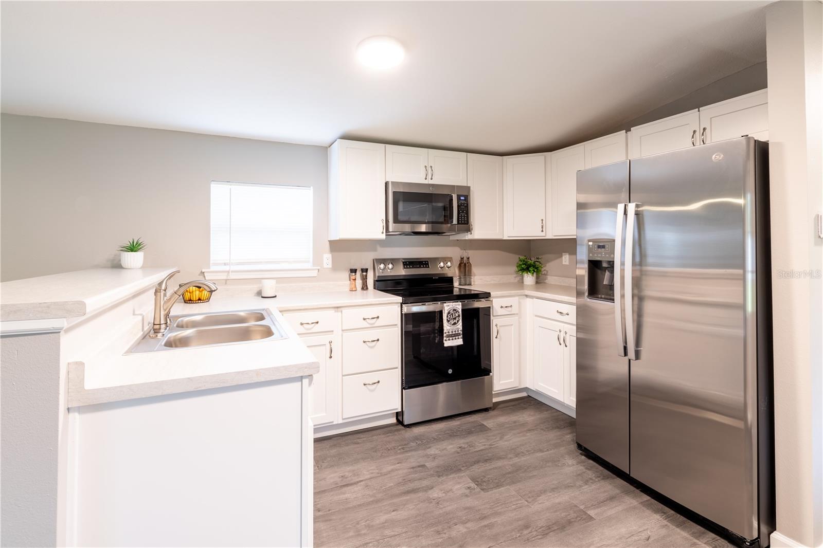 WILLISTON HLNDS 14 - Residential