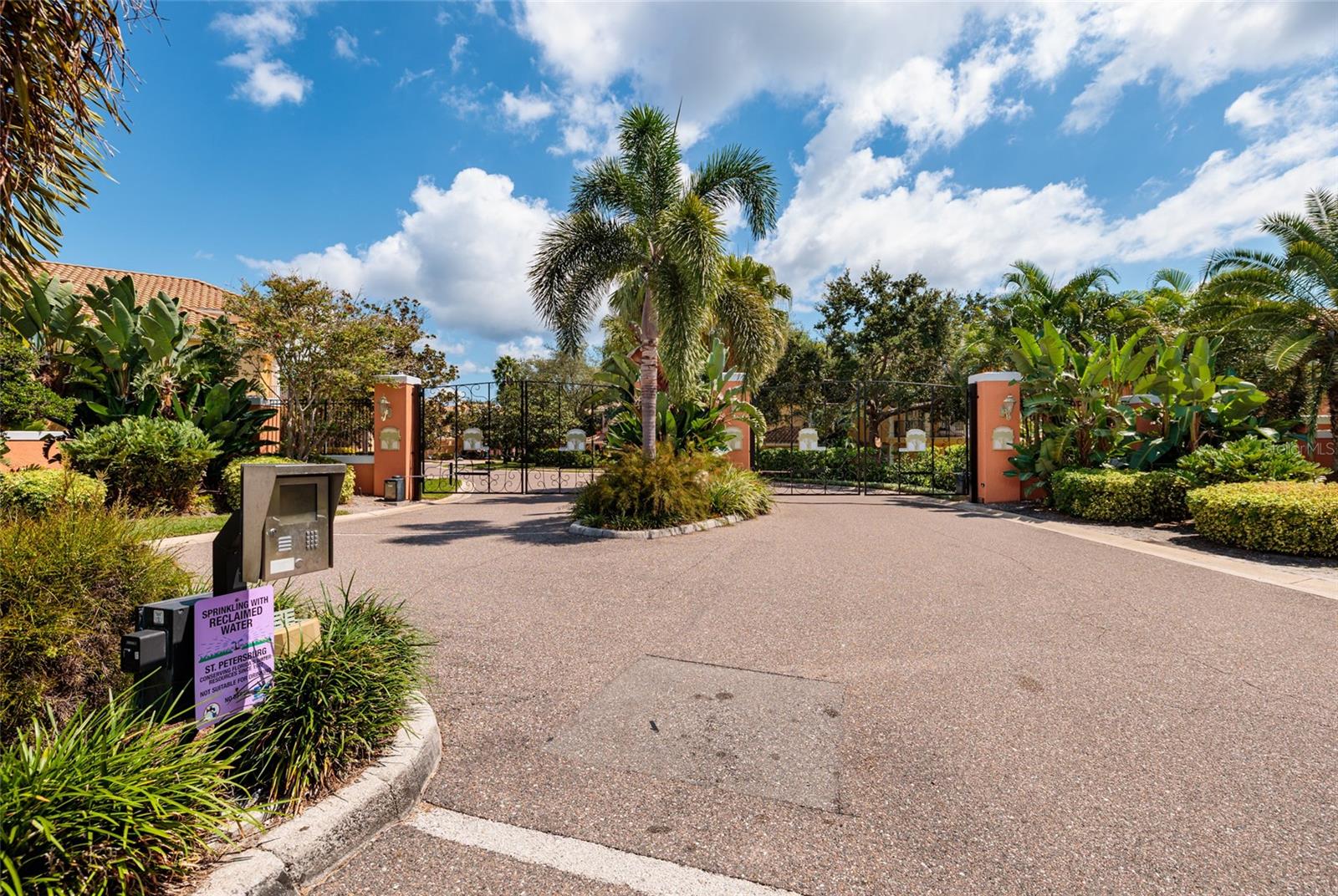 BANYAN BAY AT RUTLAND - Residential