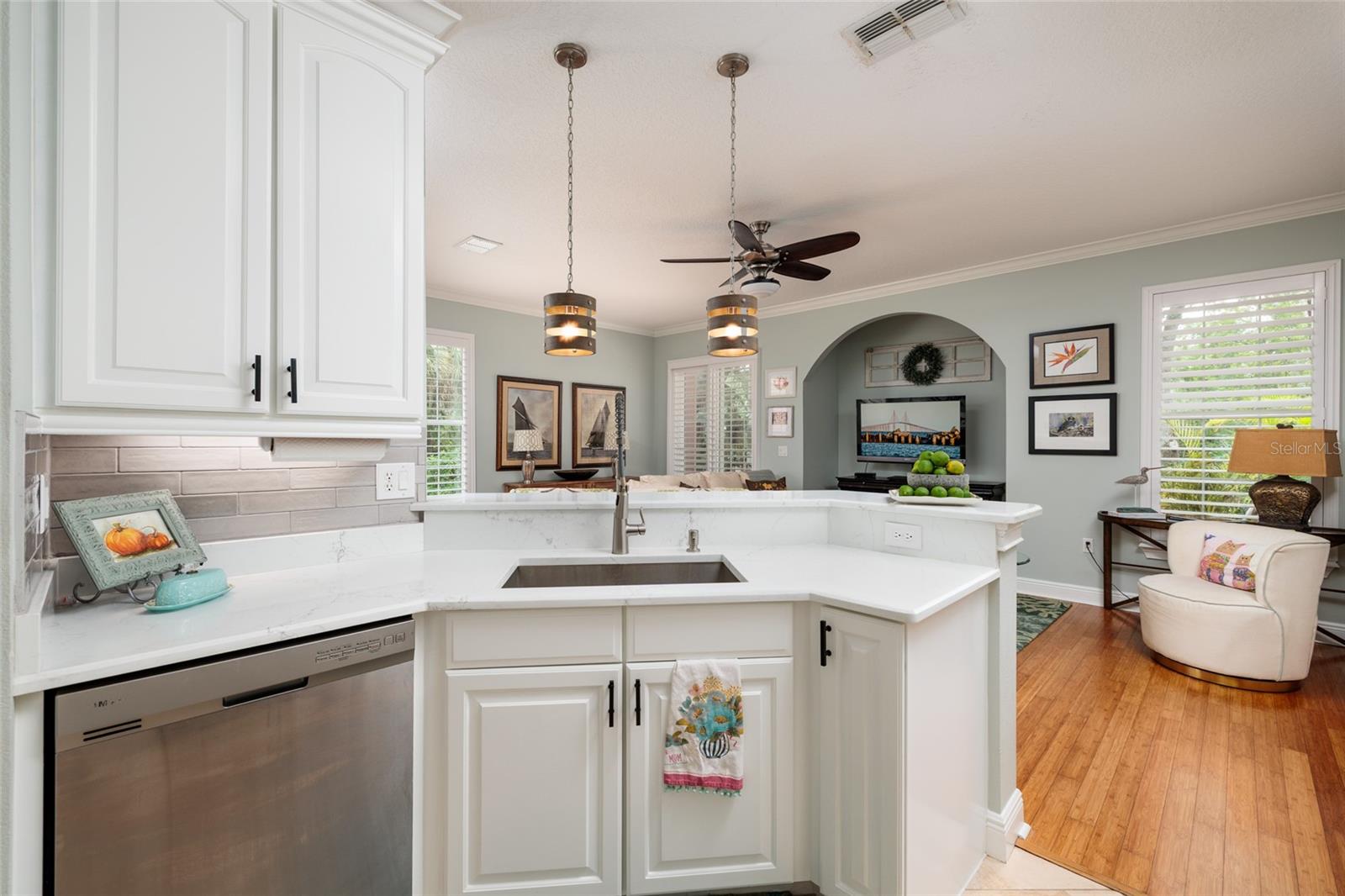 BANYAN BAY AT RUTLAND - Residential