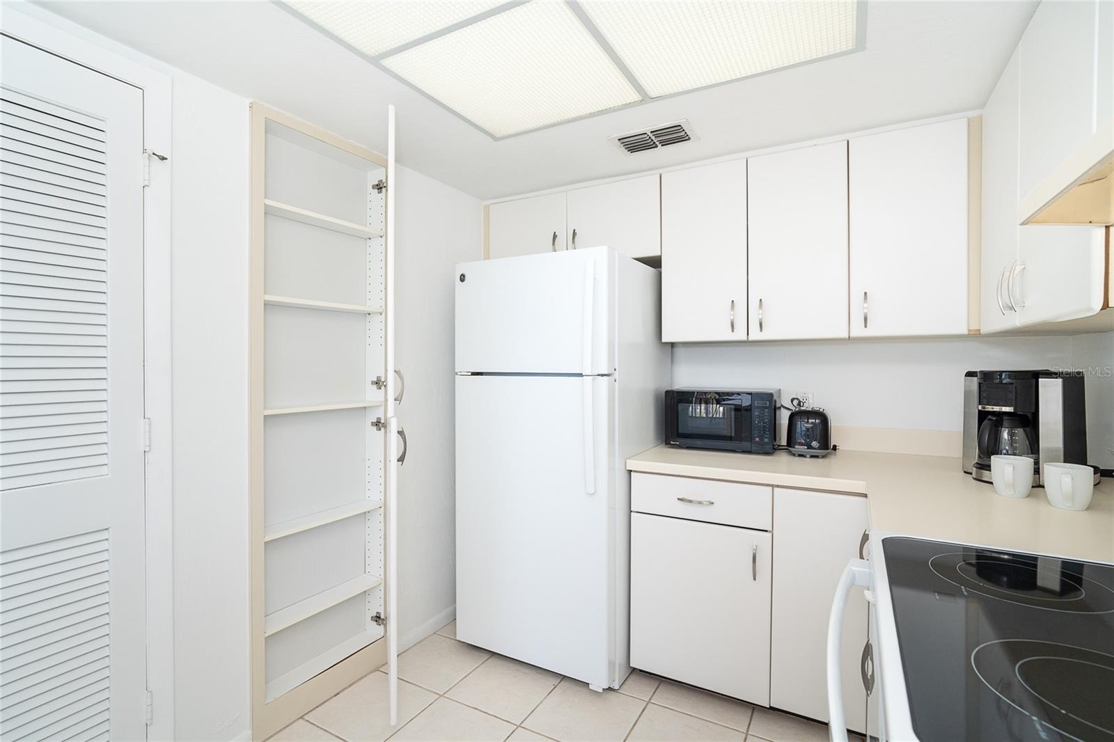 BEACH VILLAS BLDG 37 - Residential