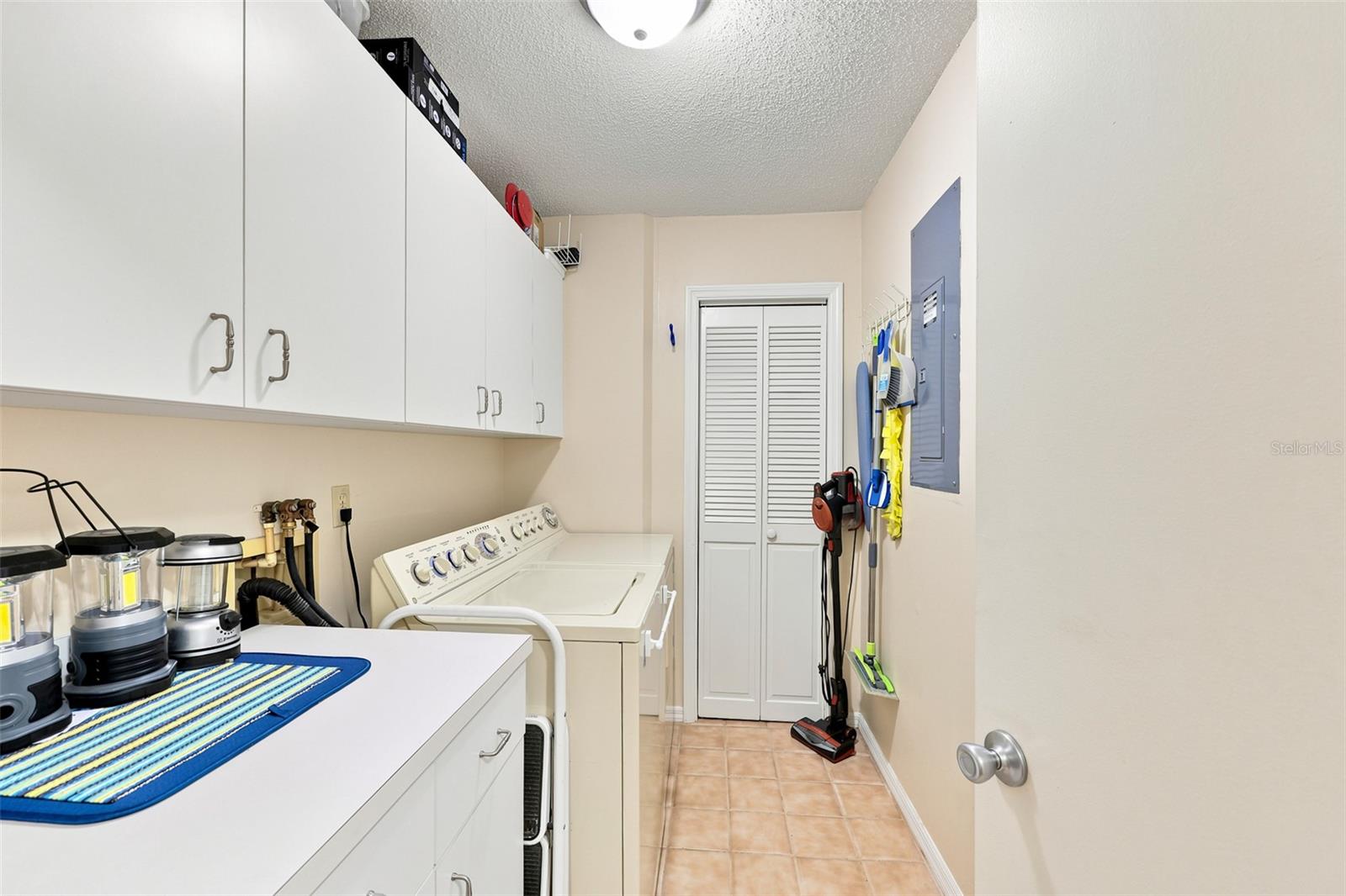 SUN CITY CENTER UNIT 34 A - Residential