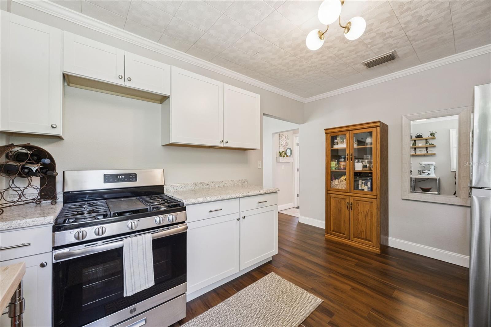 GARNERS - Residential