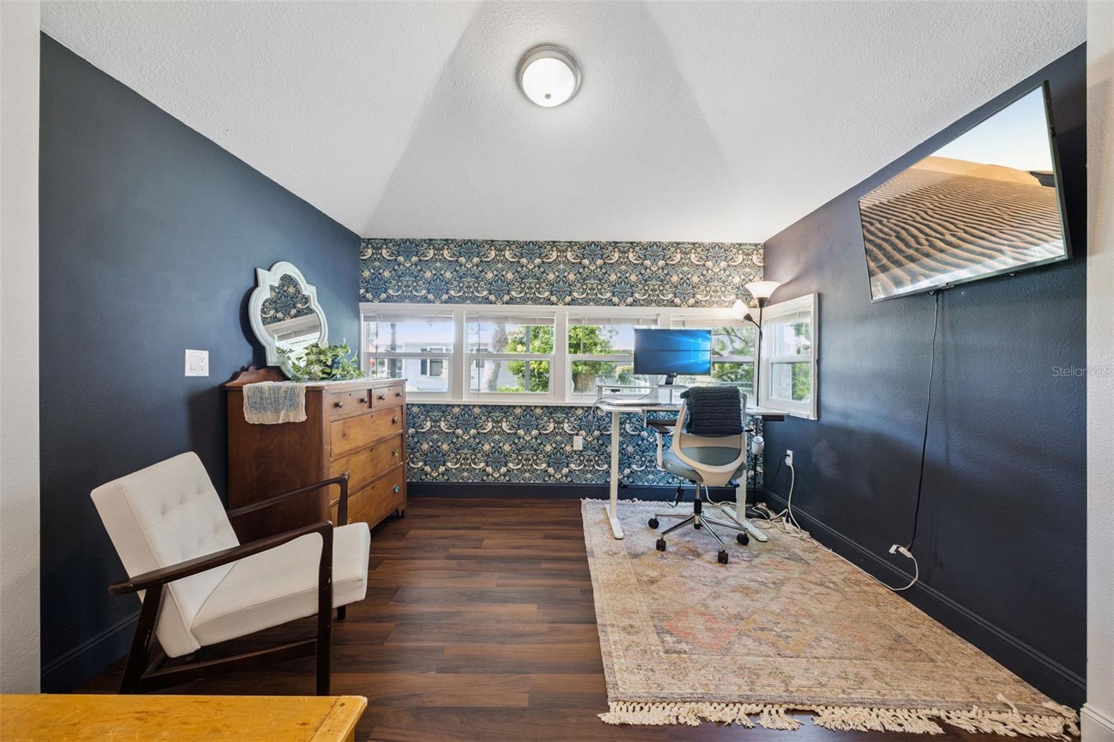GARNERS - Residential