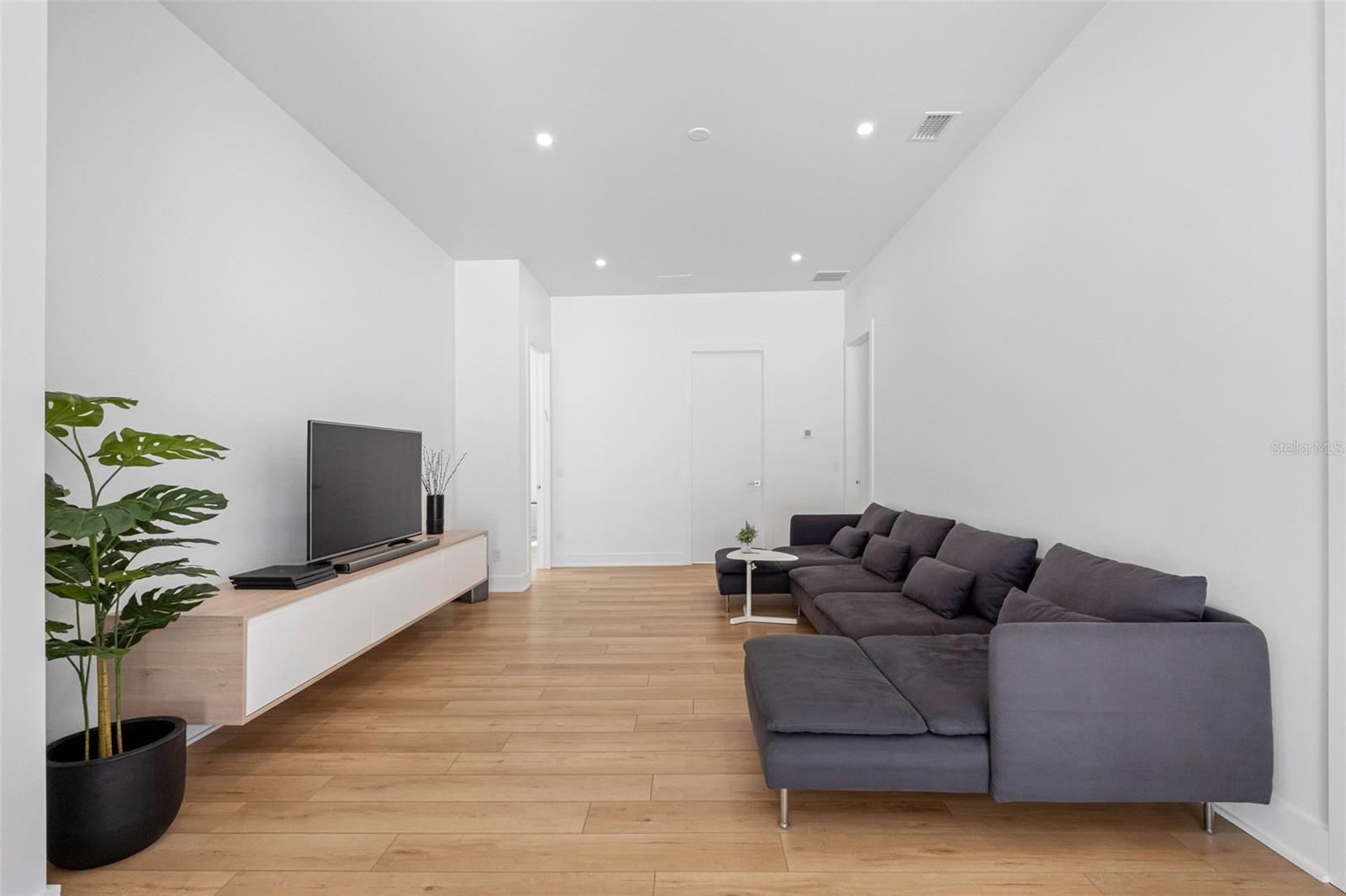 TIBBETTS ADD TO HARBOR VIEW - Residential