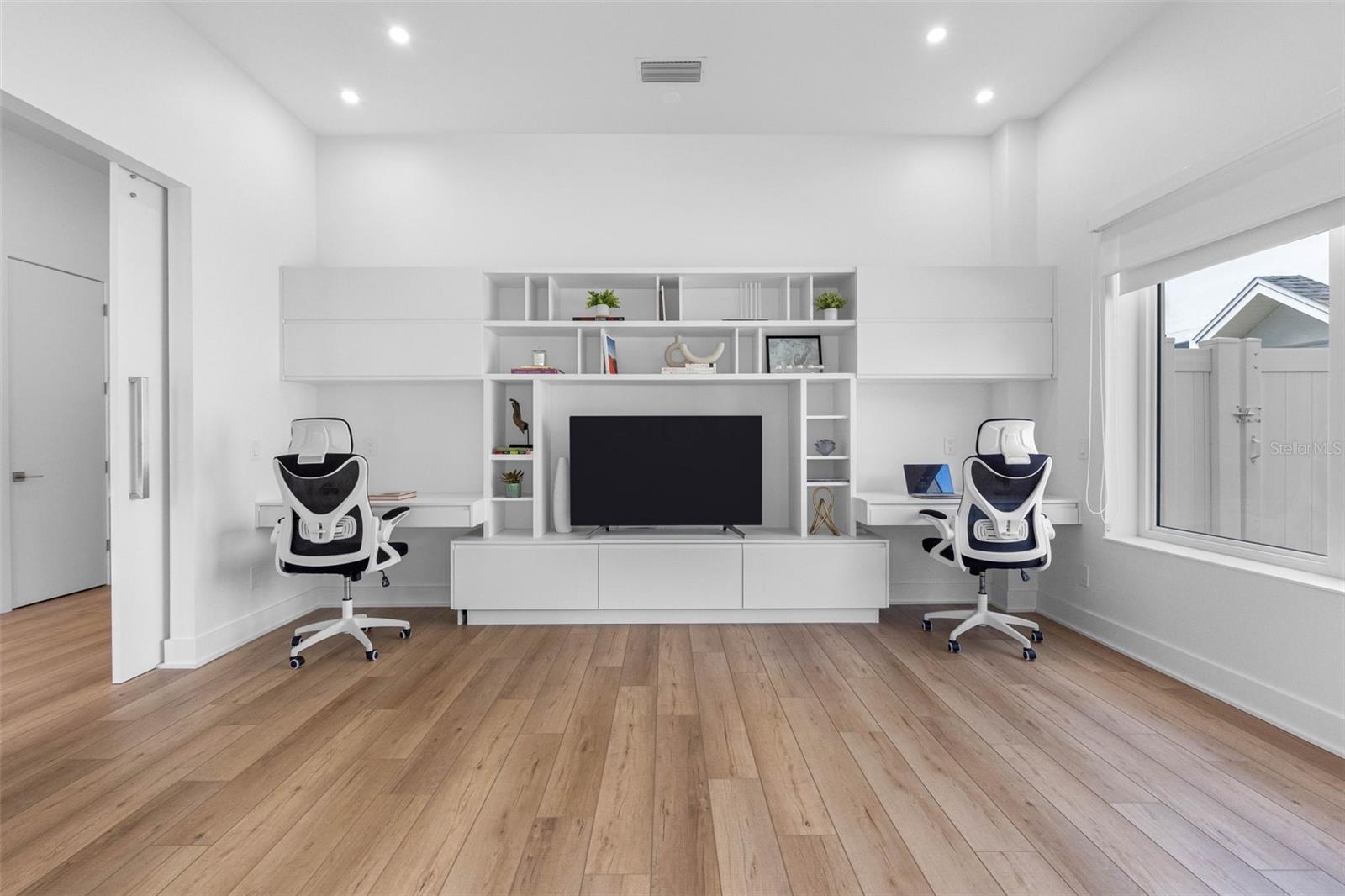 TIBBETTS ADD TO HARBOR VIEW - Residential