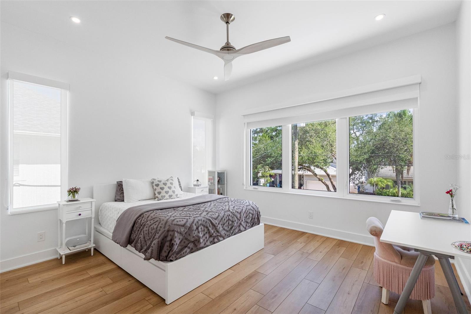 TIBBETTS ADD TO HARBOR VIEW - Residential