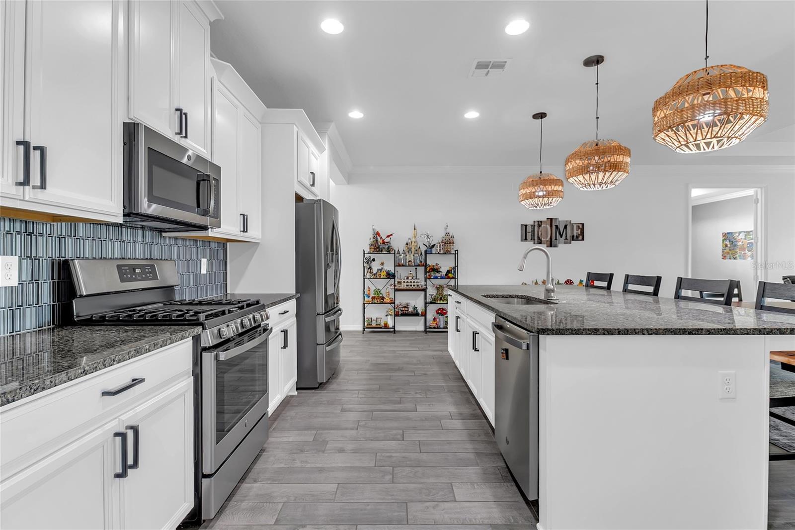 HIGHLAND RANCH THE CANYONS PHASE 4 - Residential
