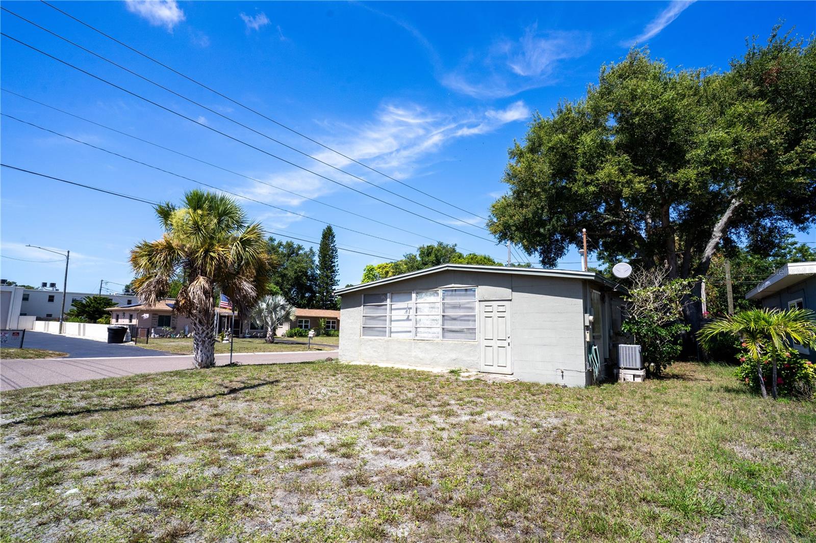 PASADENA PARK - Residential