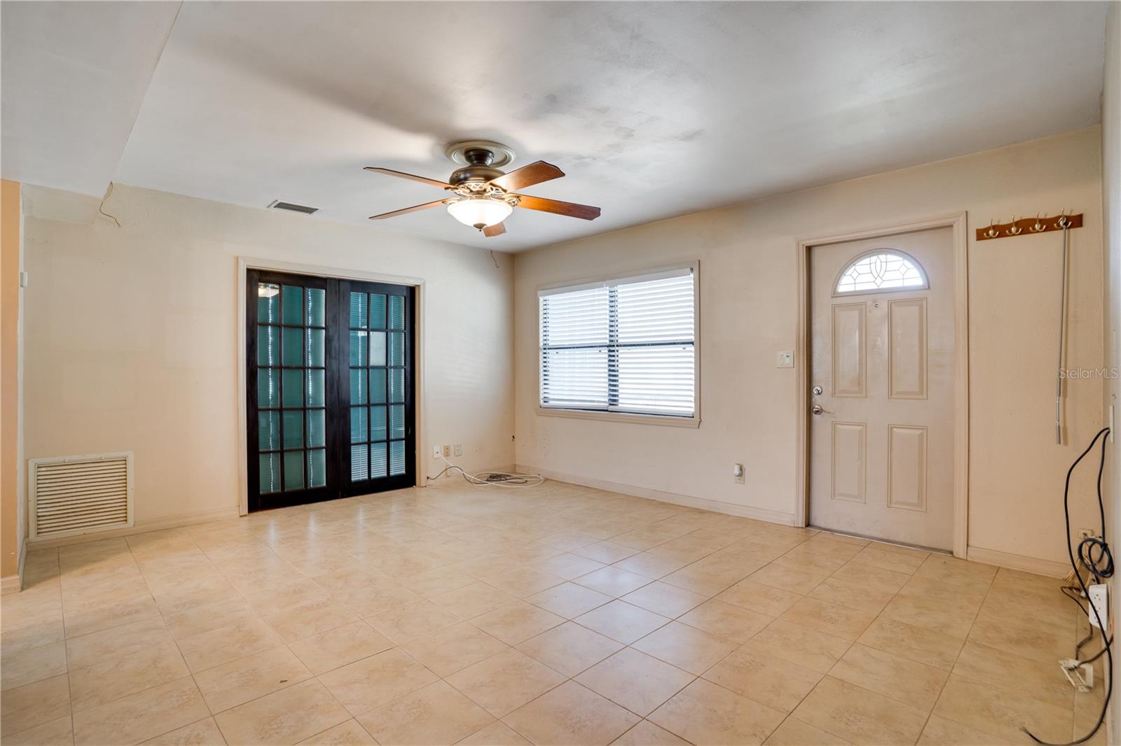 PASADENA PARK - Residential