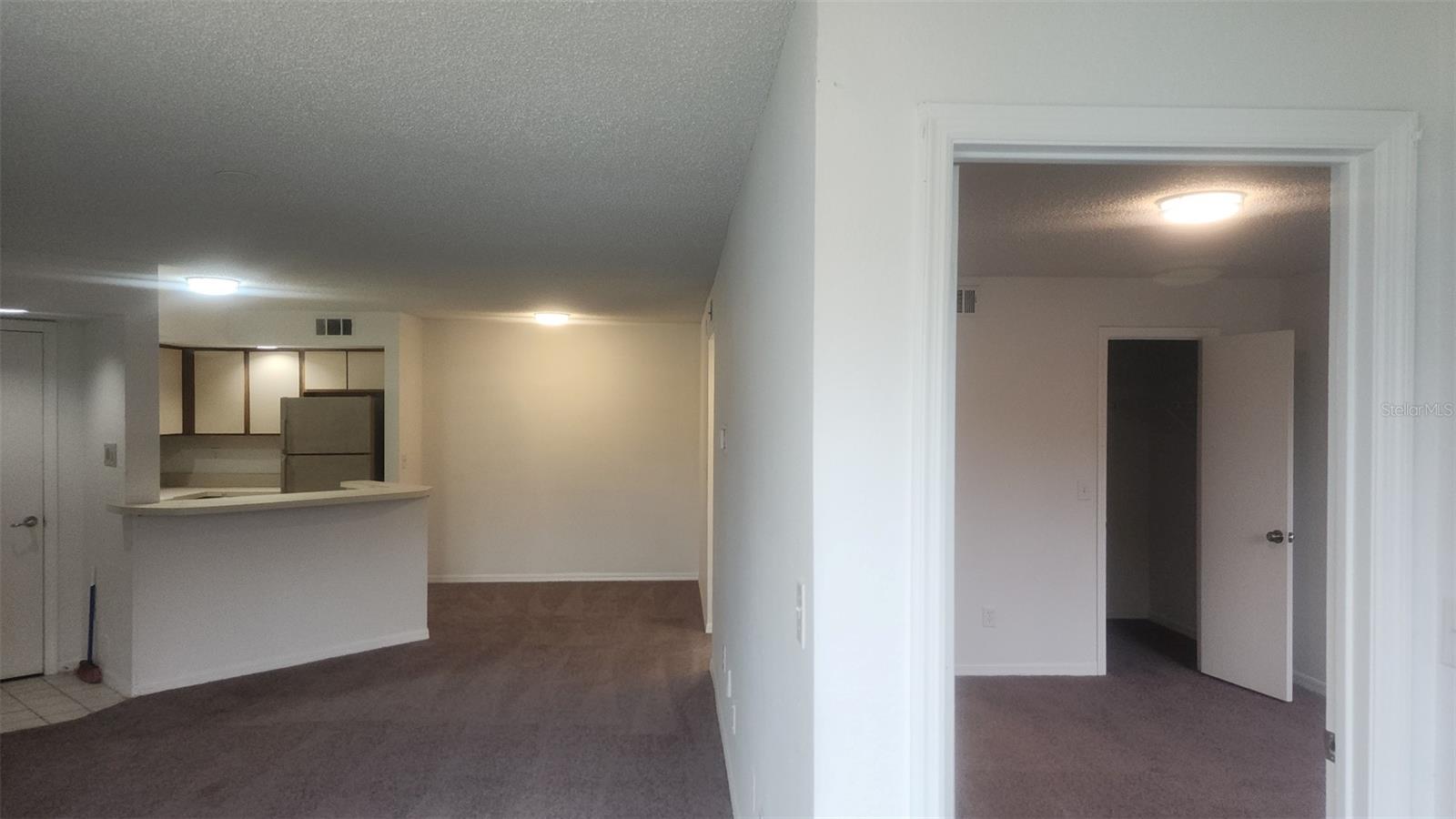VENETIAN PLACE - Residential Lease