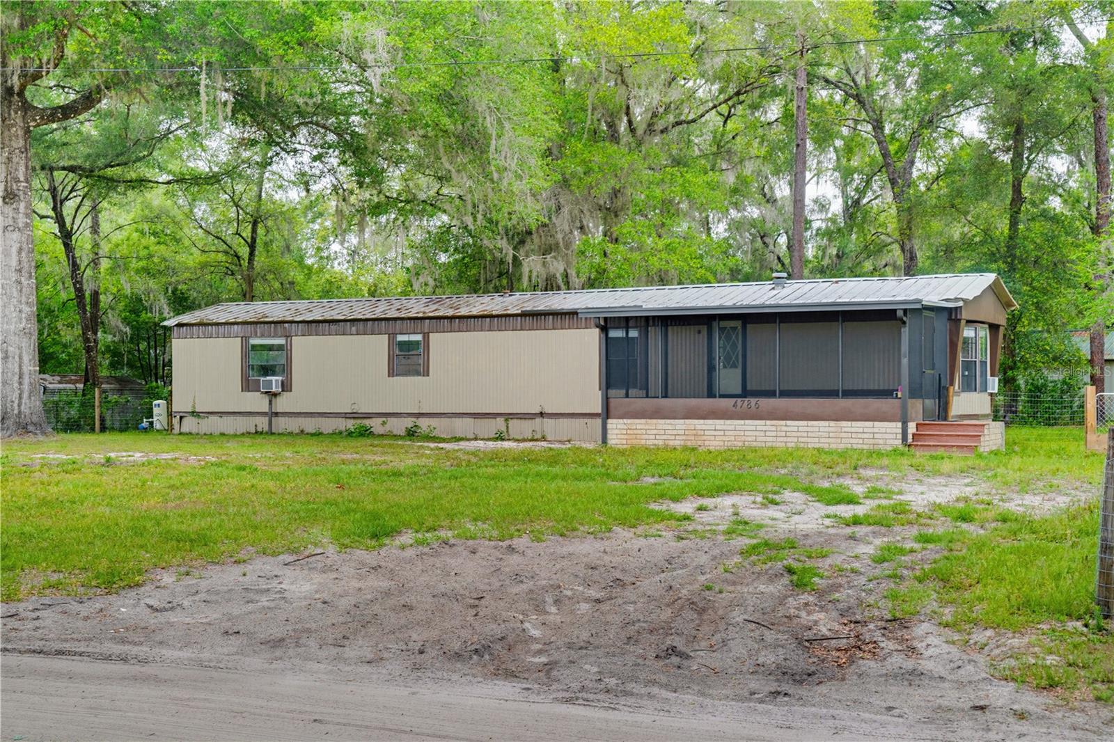 CROOM A COOCHEE ESTATES - Residential