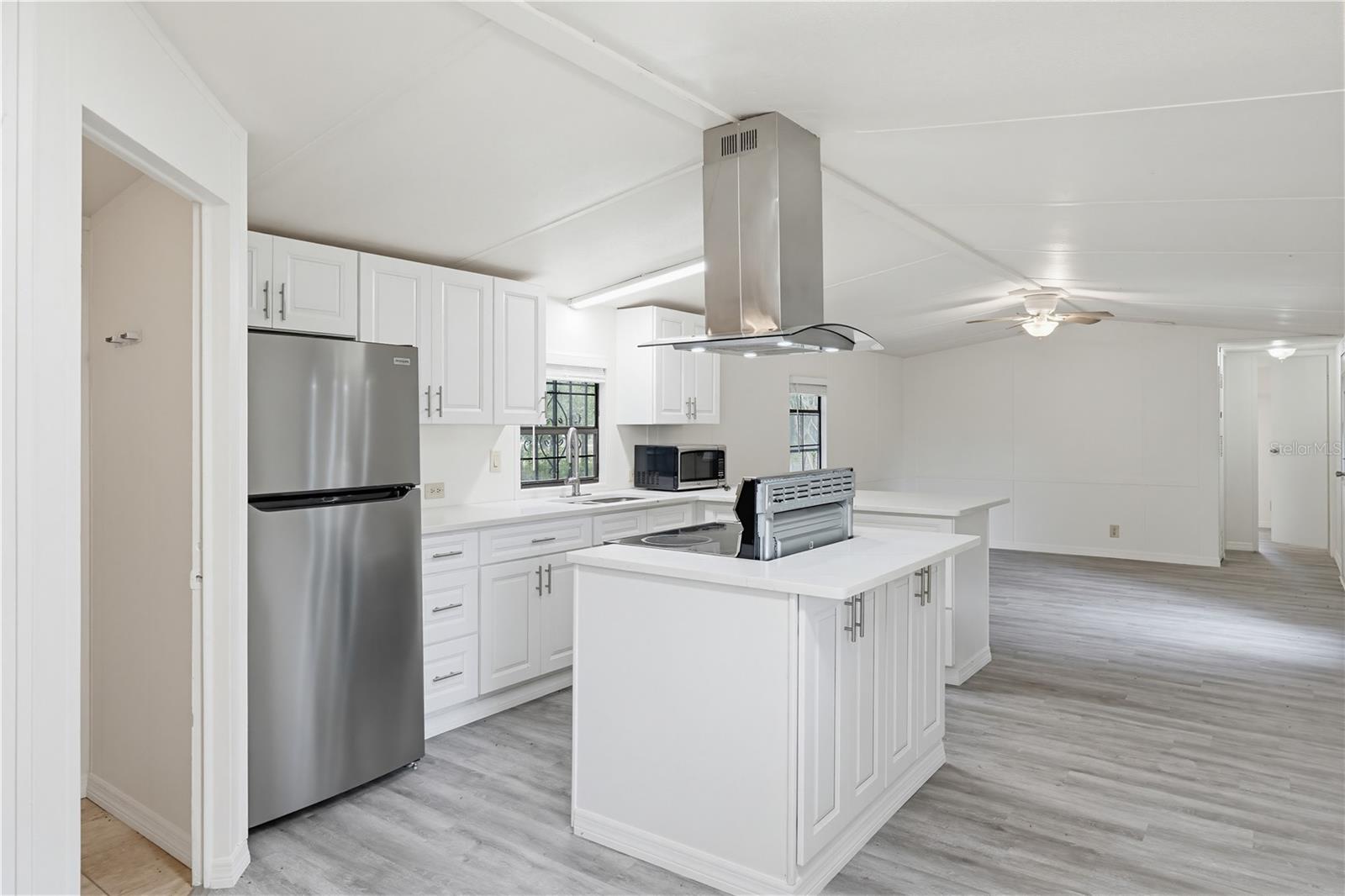 CROOM A COOCHEE ESTATES - Residential