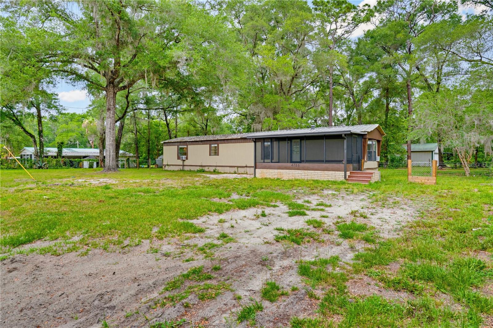 CROOM A COOCHEE ESTATES - Residential