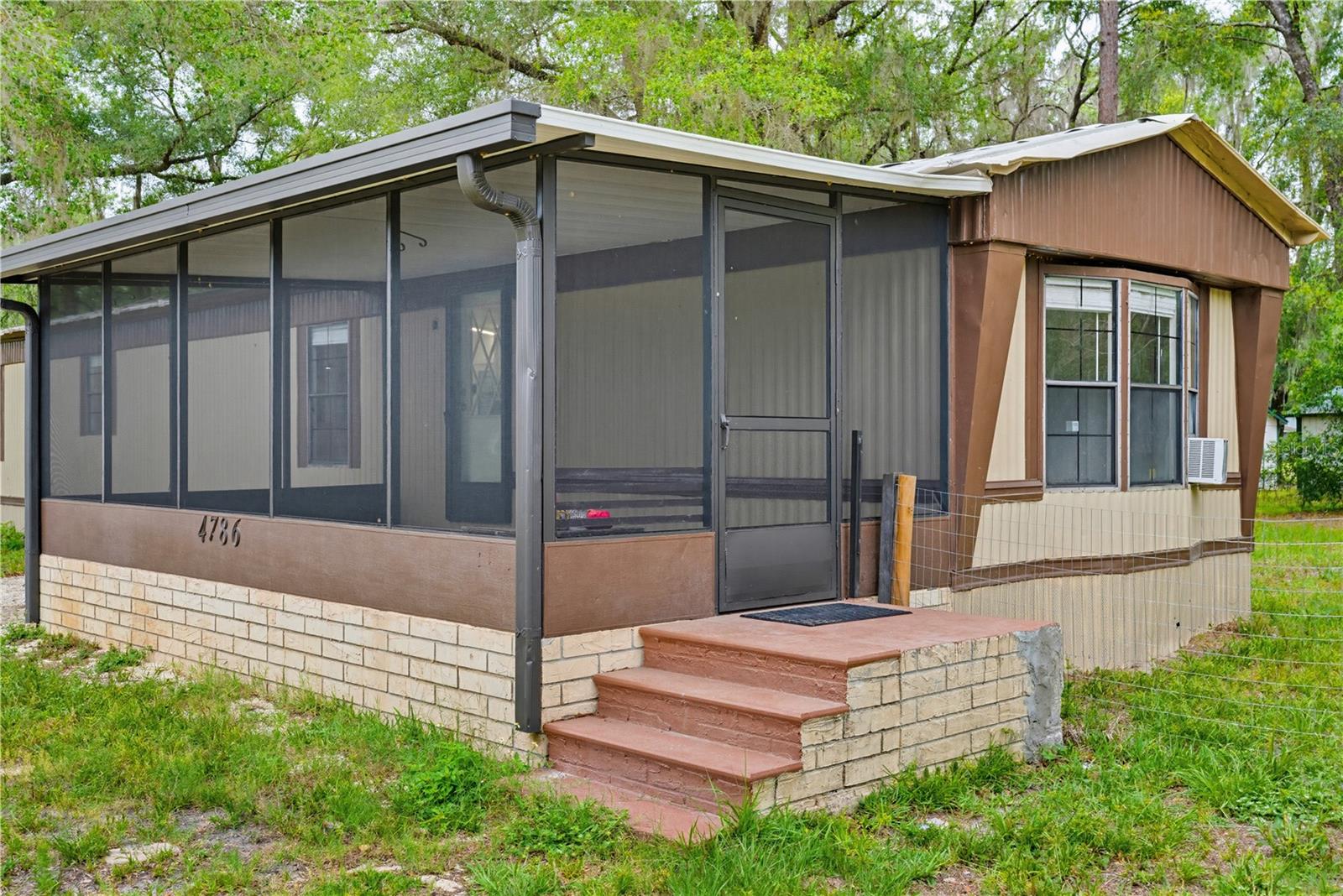 CROOM A COOCHEE ESTATES - Residential
