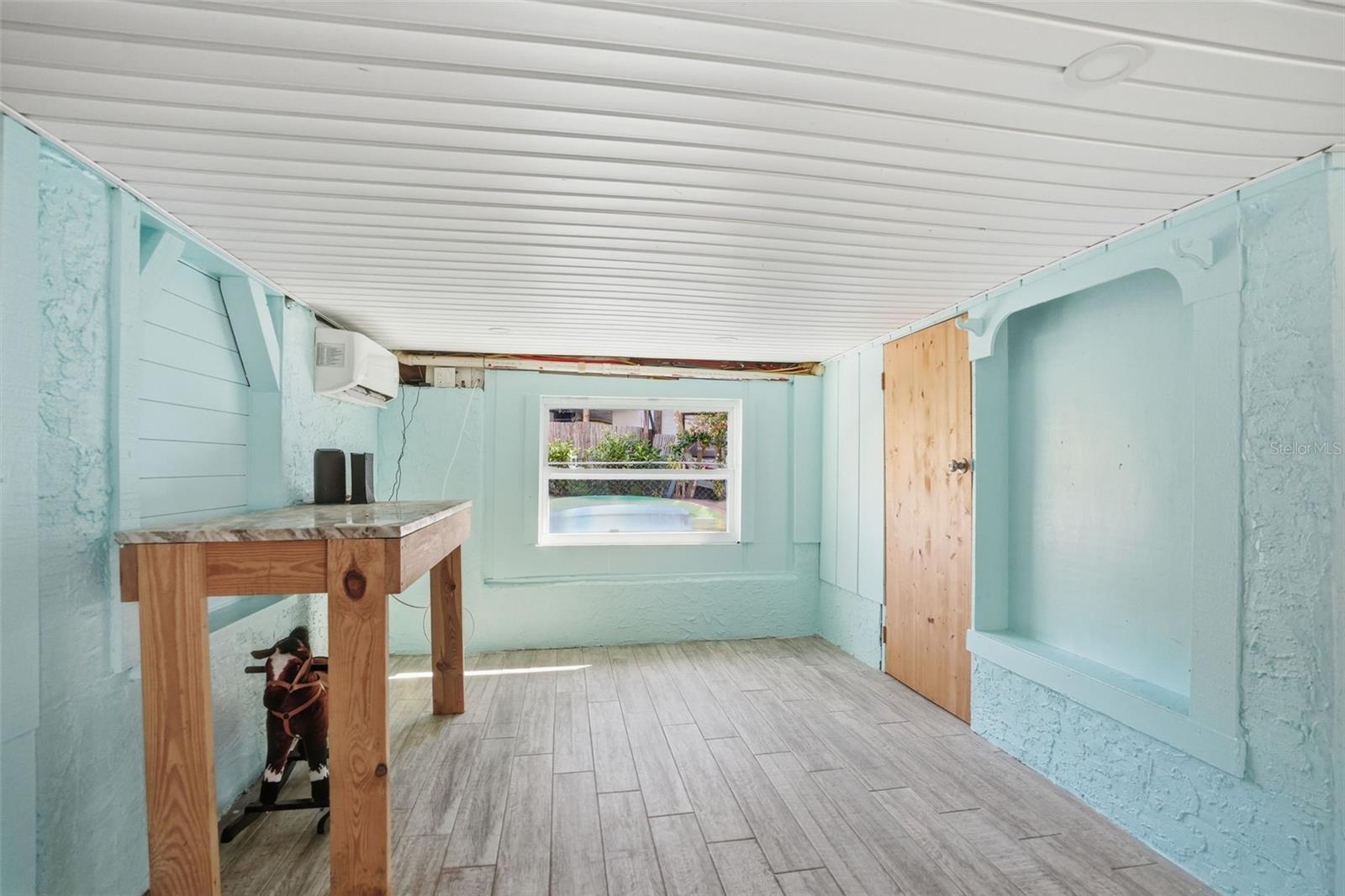 WEEKI WACHEE GARDENS ADD - Residential