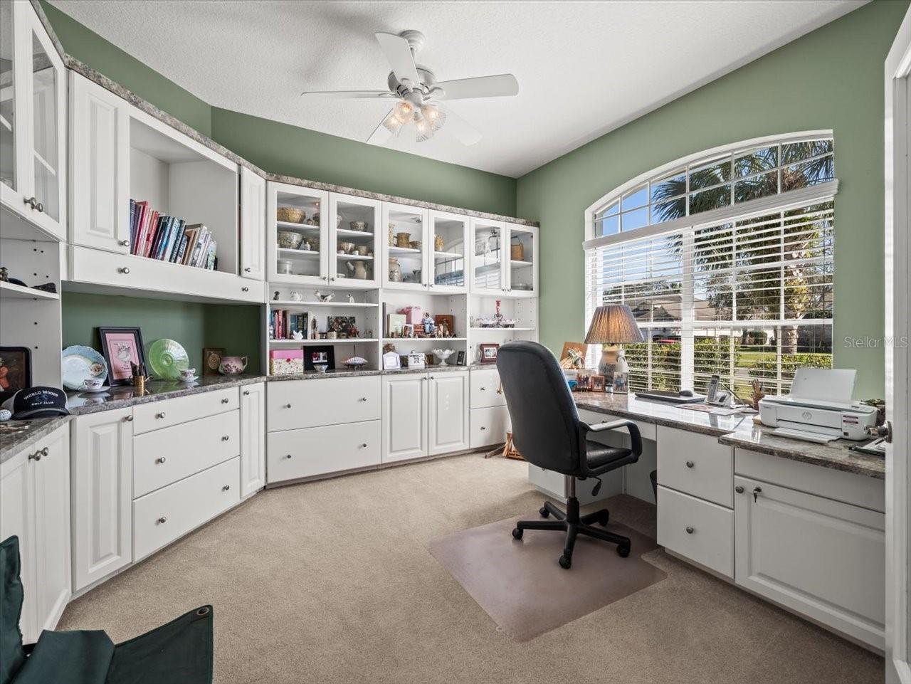GLEN LAKES - Residential