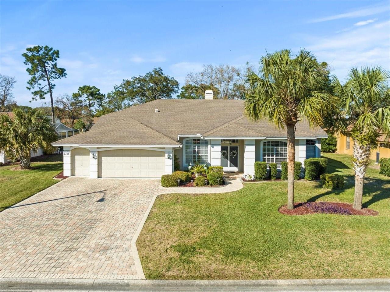 GLEN LAKES - Residential