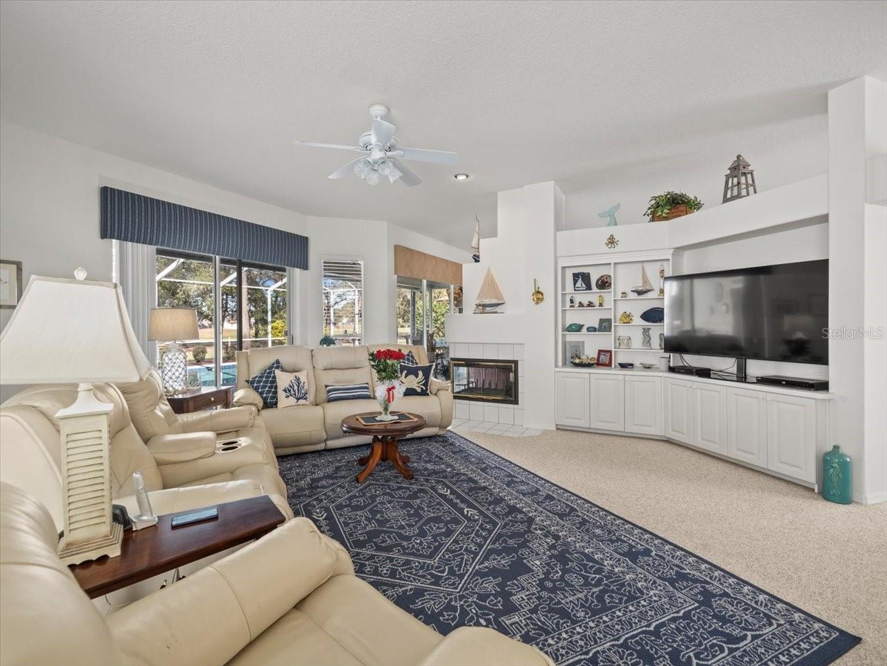 GLEN LAKES - Residential