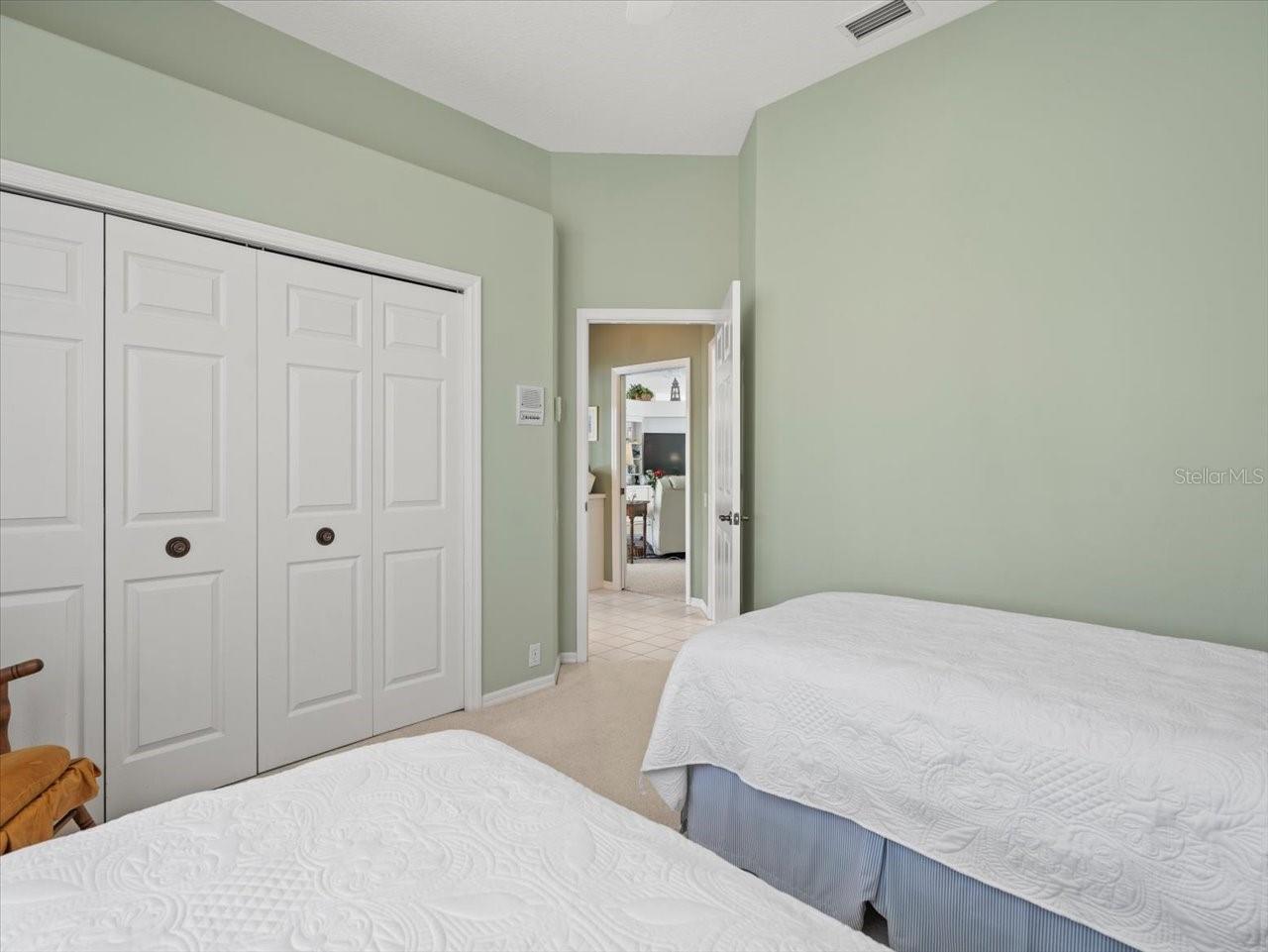 GLEN LAKES - Residential