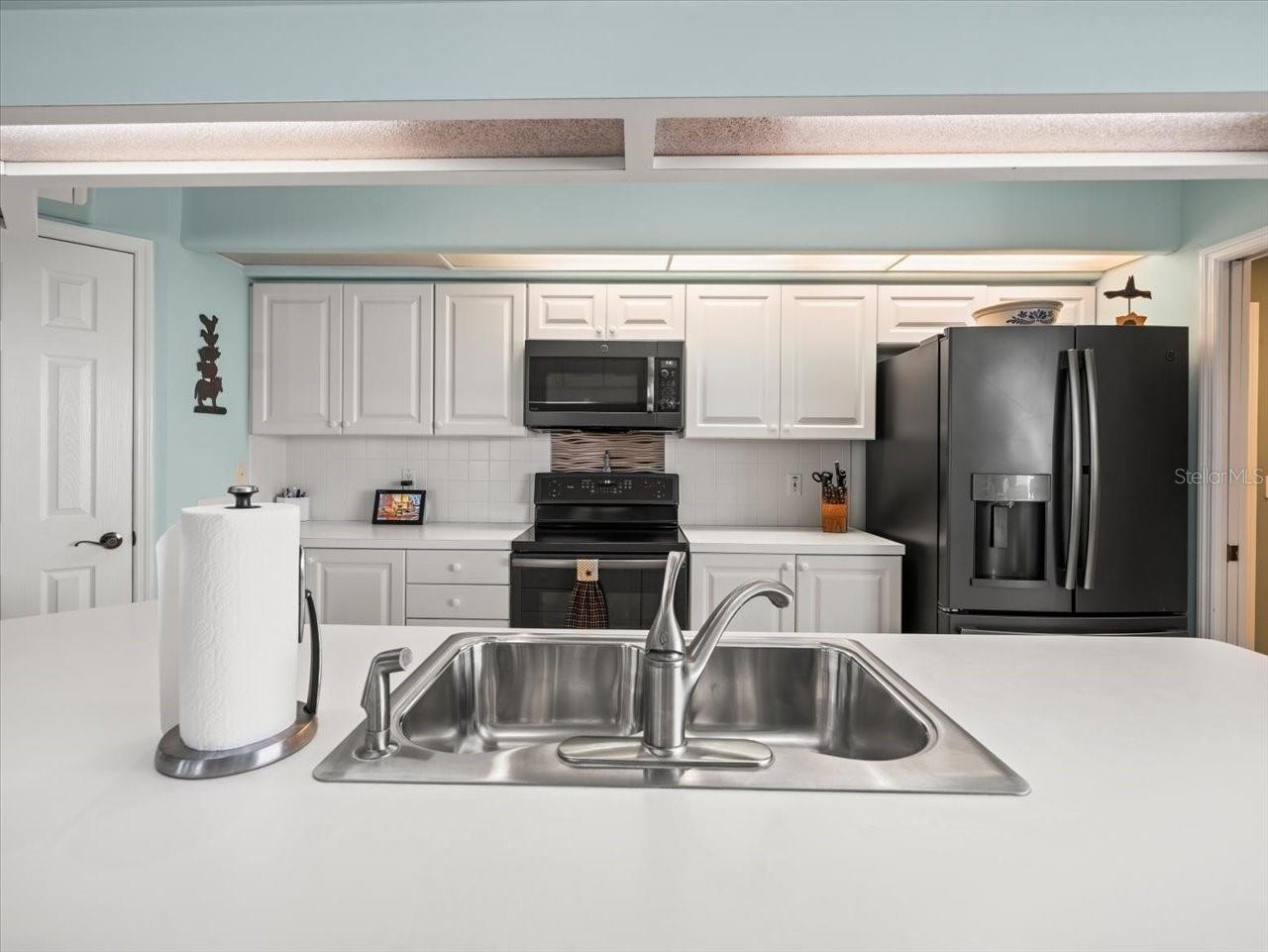 GLEN LAKES - Residential