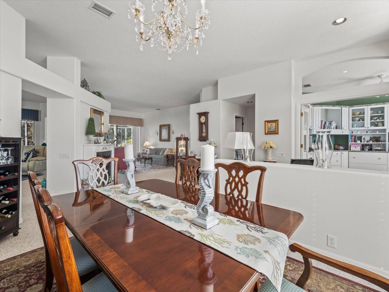 GLEN LAKES - Residential