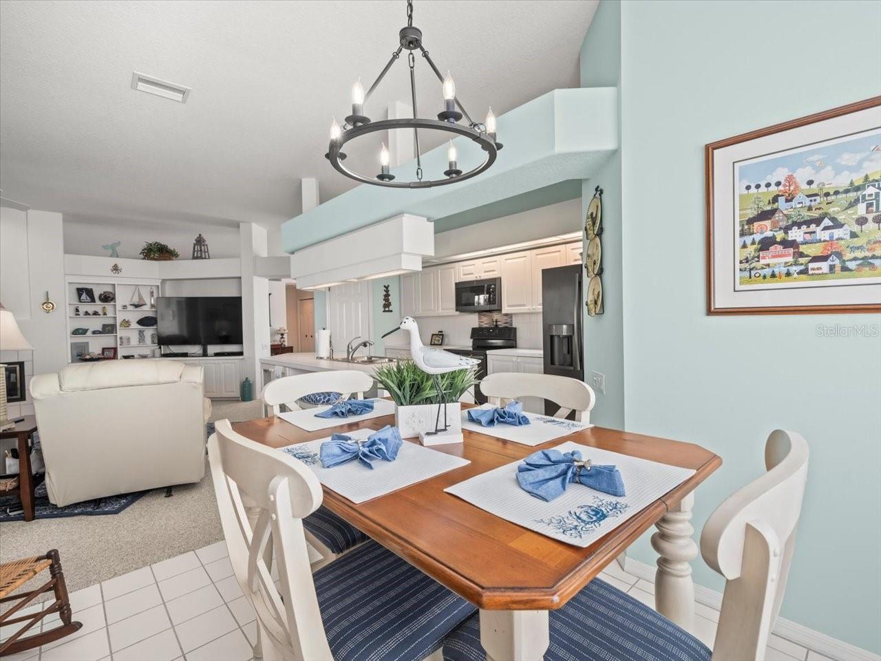 GLEN LAKES - Residential