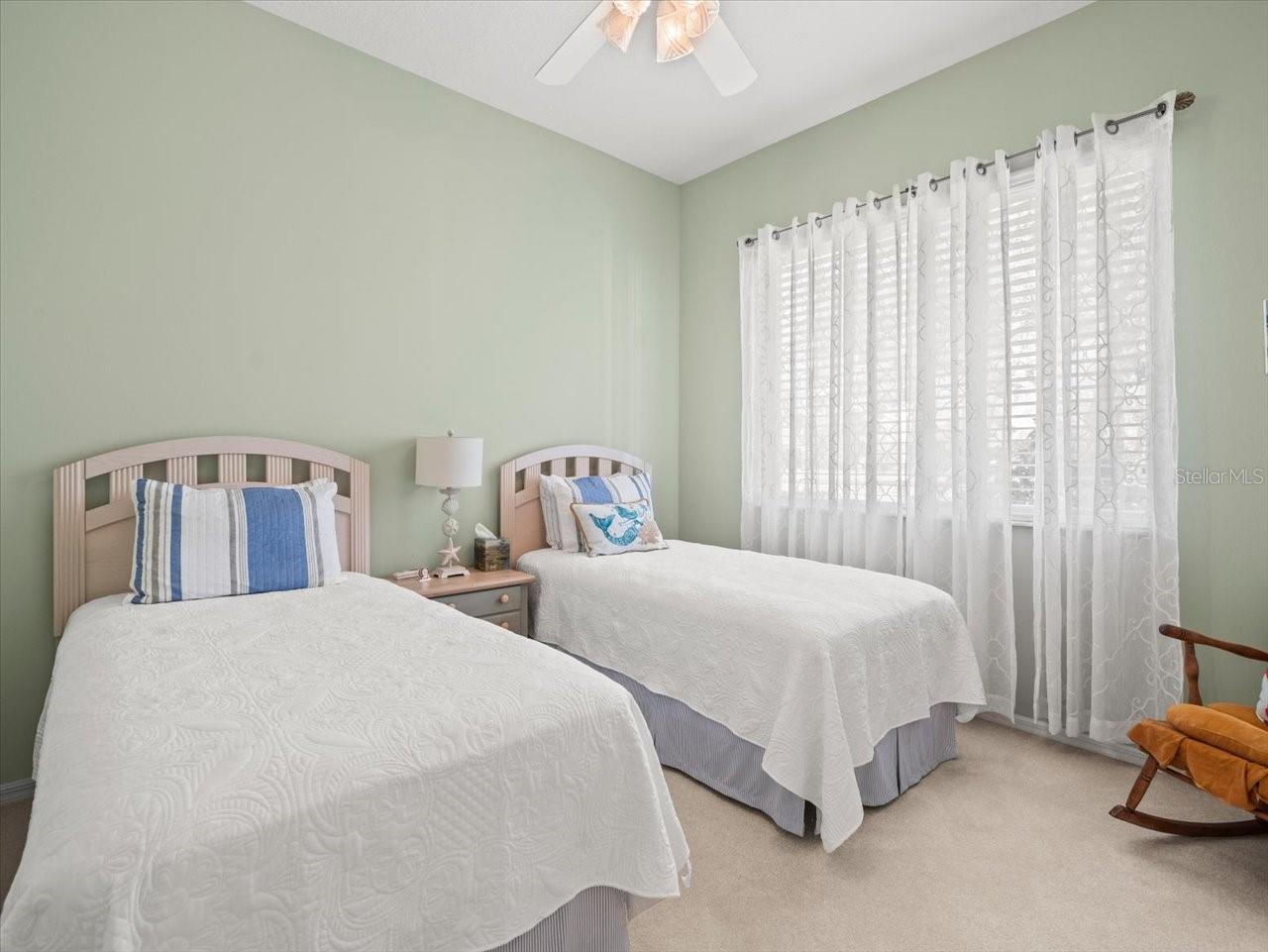 GLEN LAKES - Residential