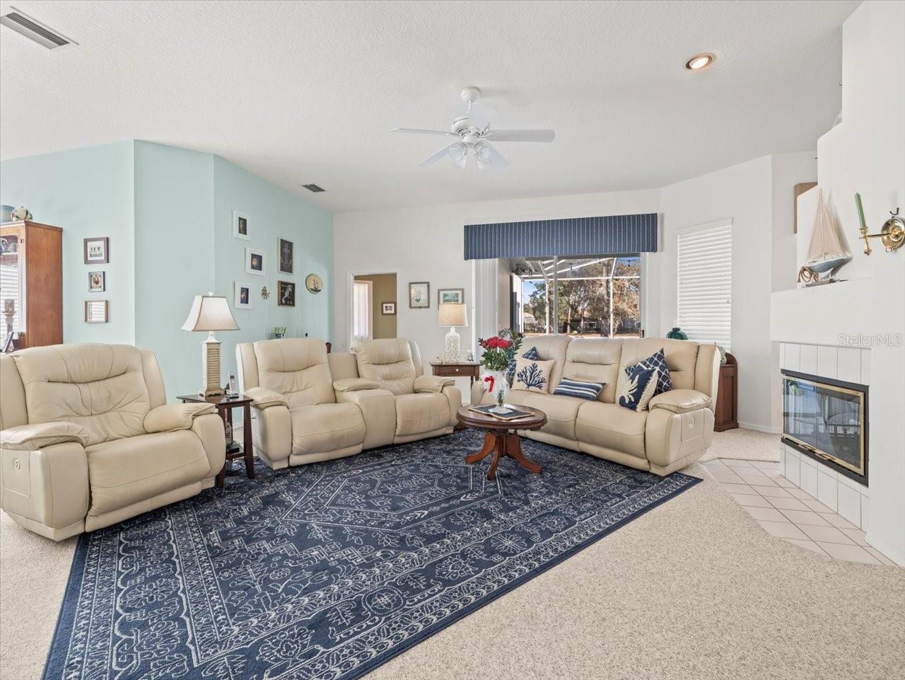 GLEN LAKES - Residential