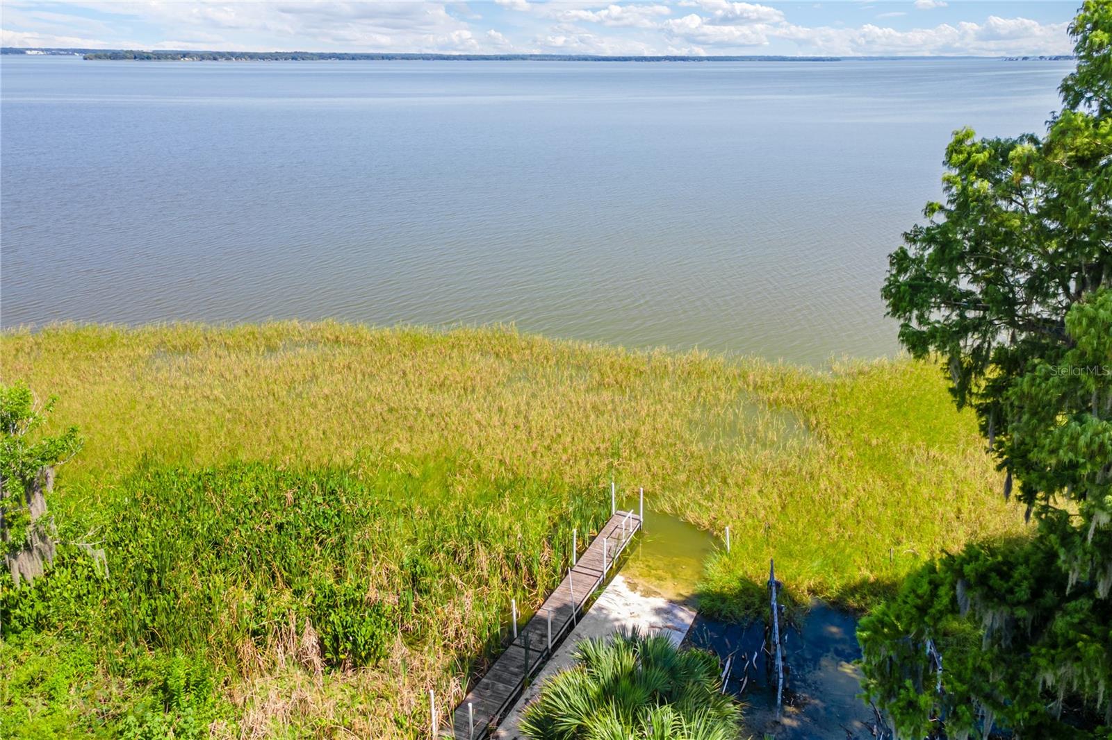 LEESBURG WATERS EDGE SUB - Residential