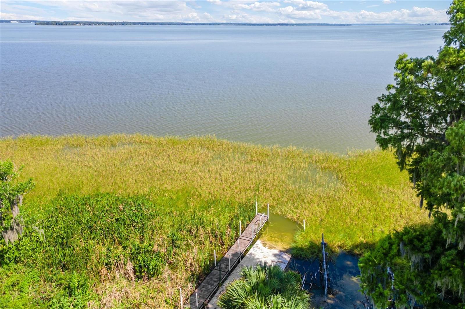 LEESBURG WATERS EDGE SUB - Residential